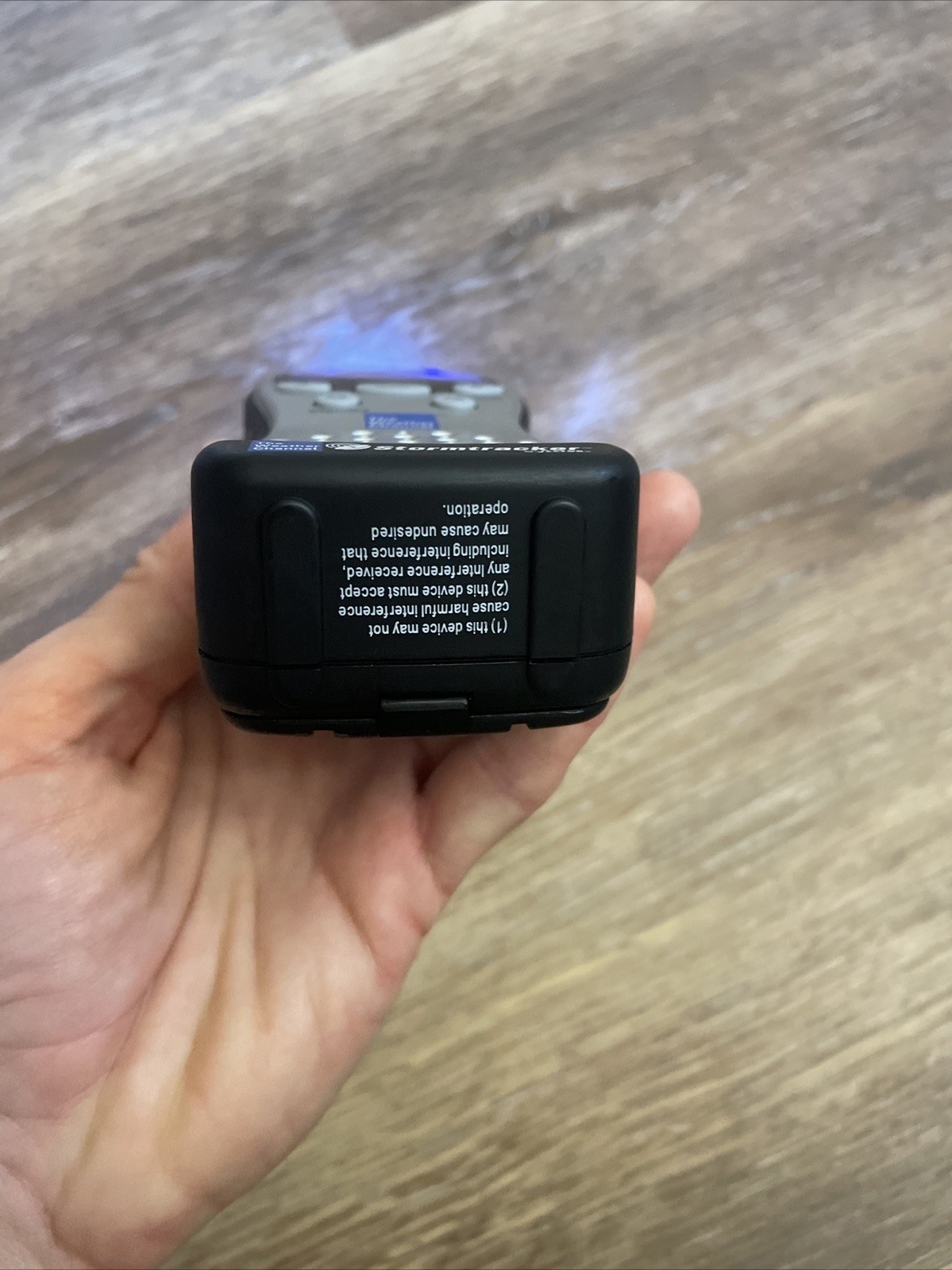 Weather Channel FM Alert Radio/Flashlight Hand Crank Rechargeable VEC438 TESTED