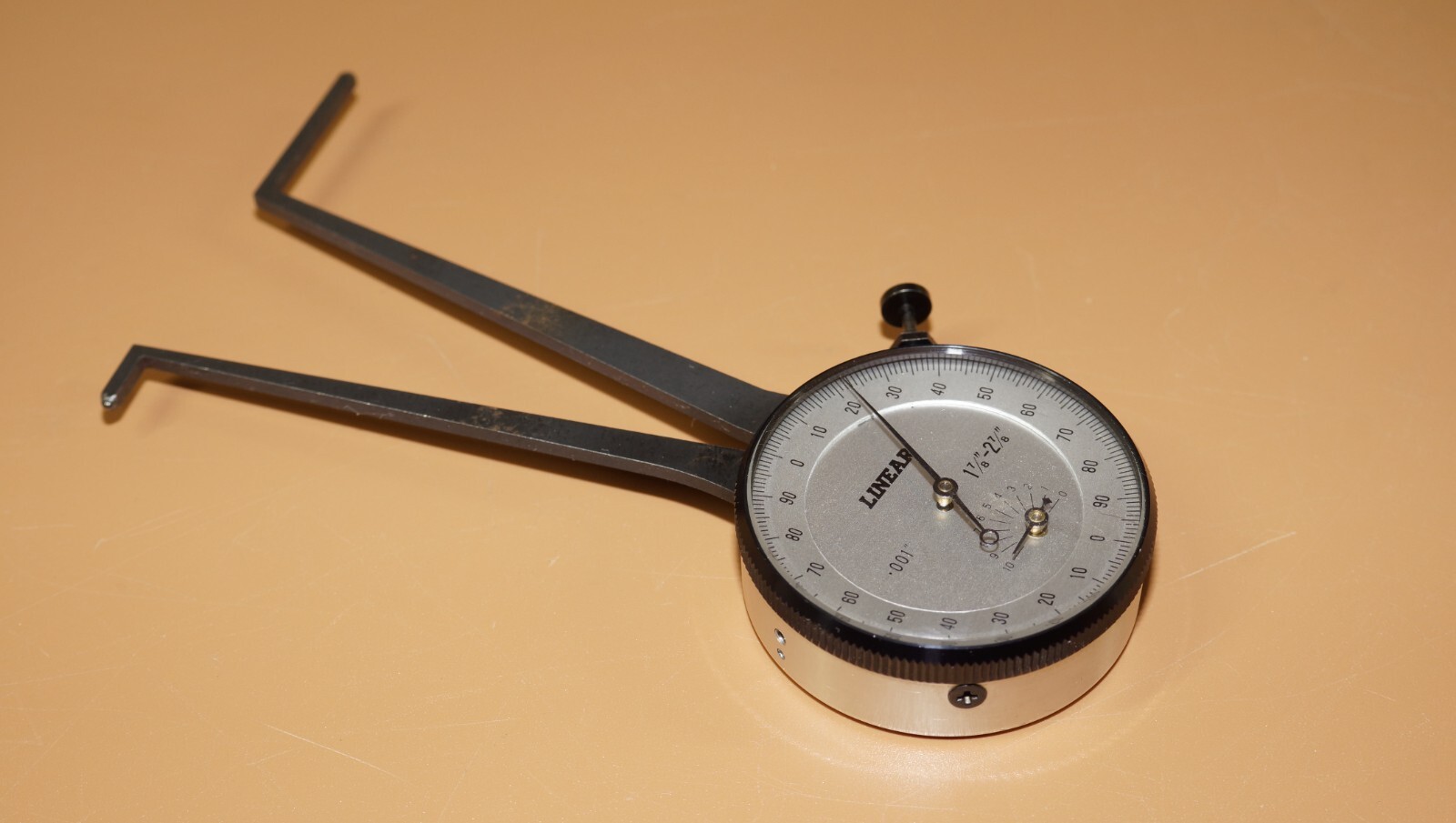 Linear BI-5E Inside Dial Caliper Gage 1.875"-2.075" Range .001"