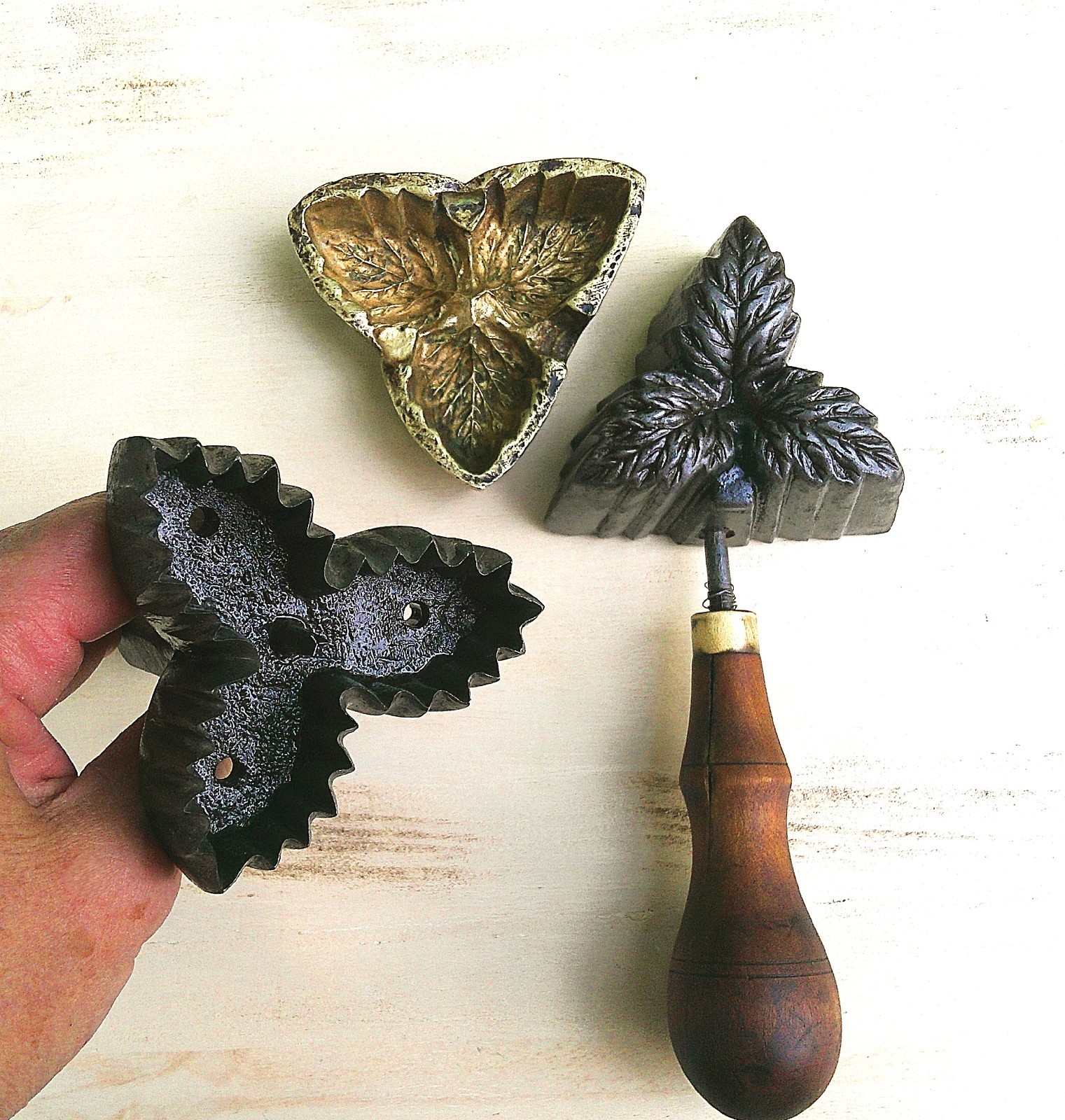 RARE Vintage 3 pc Millinery Holly Leaf Mold Brass Antique #54