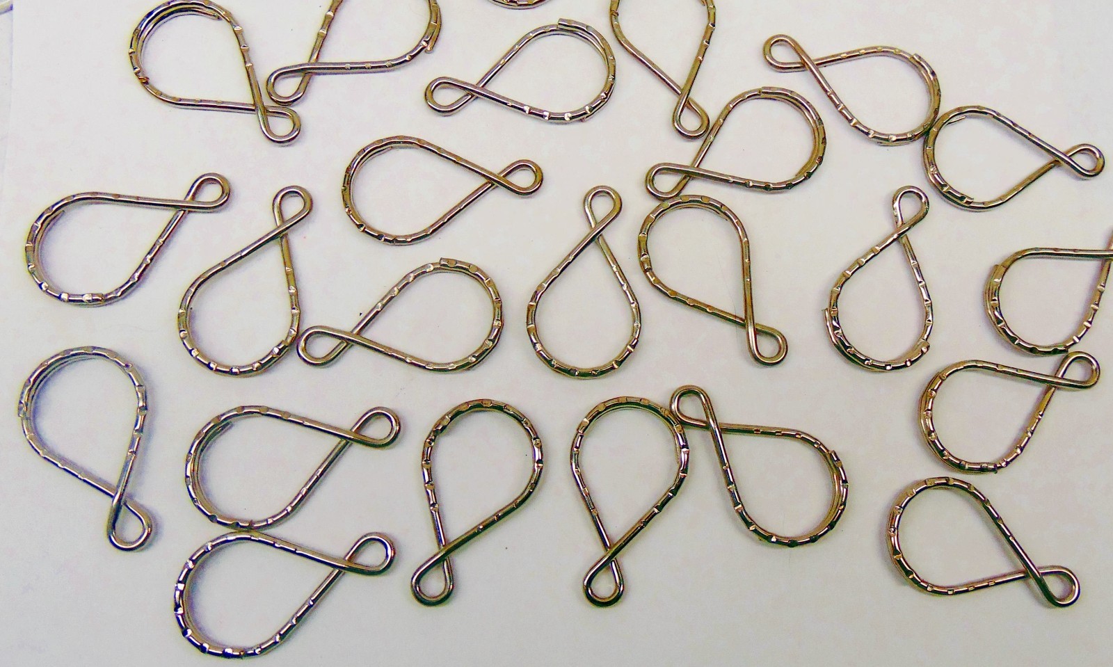 Figure 8 Key Rings Hammered Split Ring Nickel Plated Steel 36mm long (1.5")