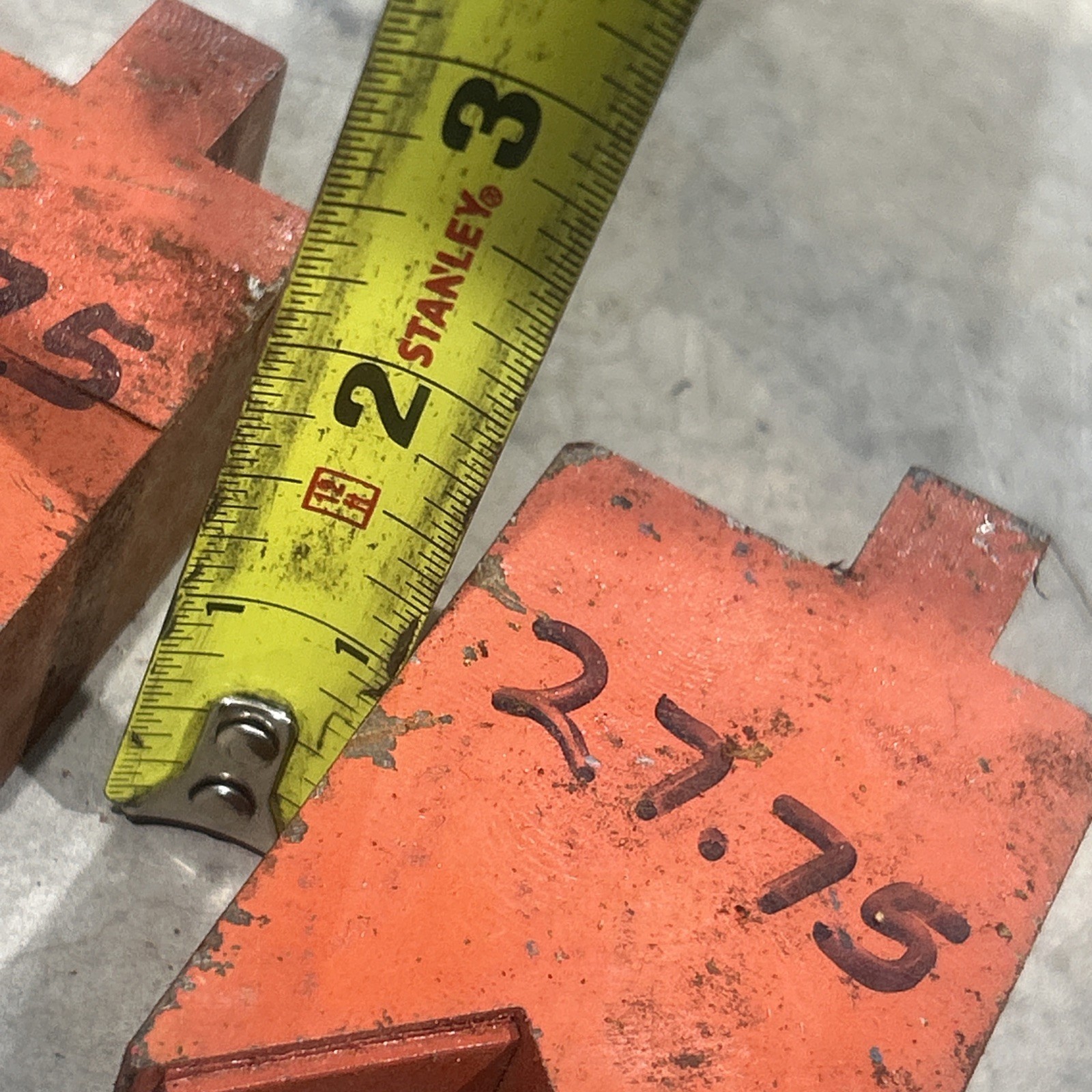 52 PCS. offset brake press dies, step dies, sheet metal forming. METRIC OFFSETS