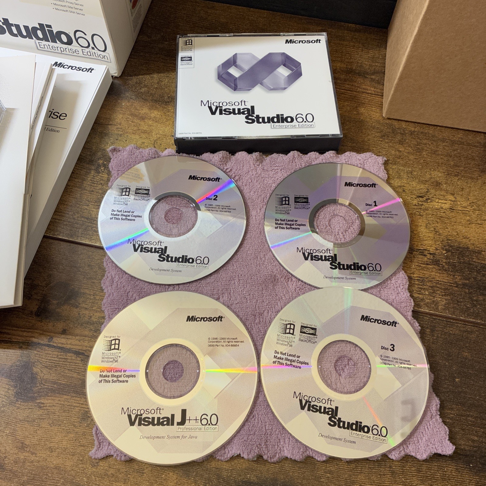 Microsoft Visual Studio 6.0 Enterprise Edition 628-00404 Retail Box Complete CIB