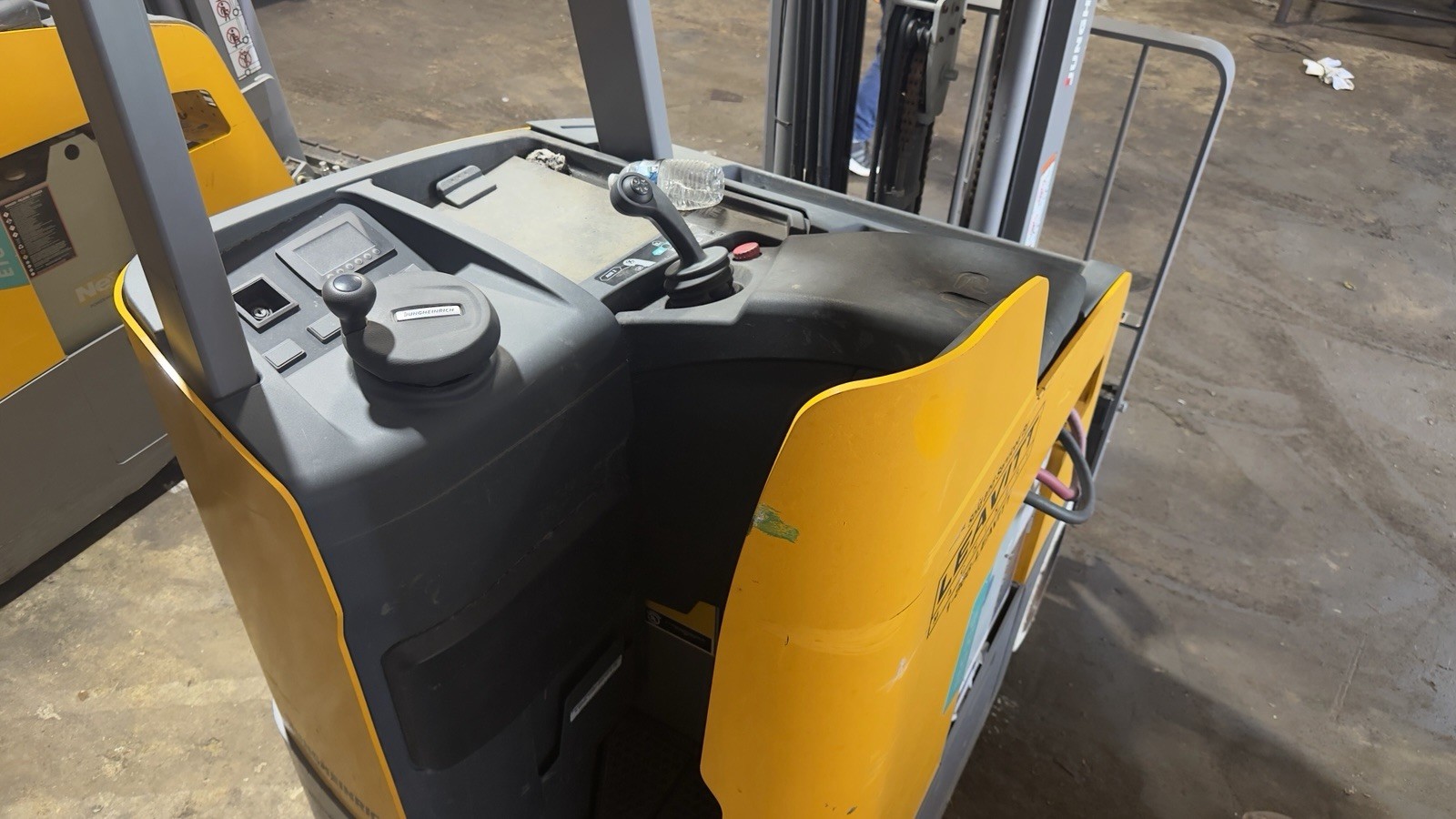 Jungheinrich ETG216 Electric Forklift