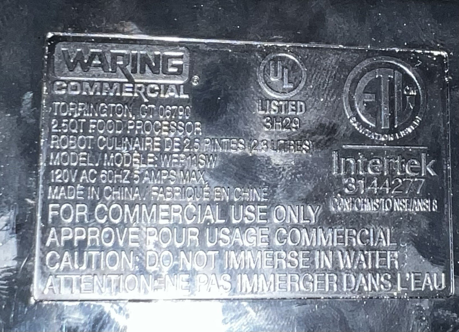 Waring Commercial WFP11SW 2.5 Qt Food Processor - LiquiLock Seal 3/4 HP Motor