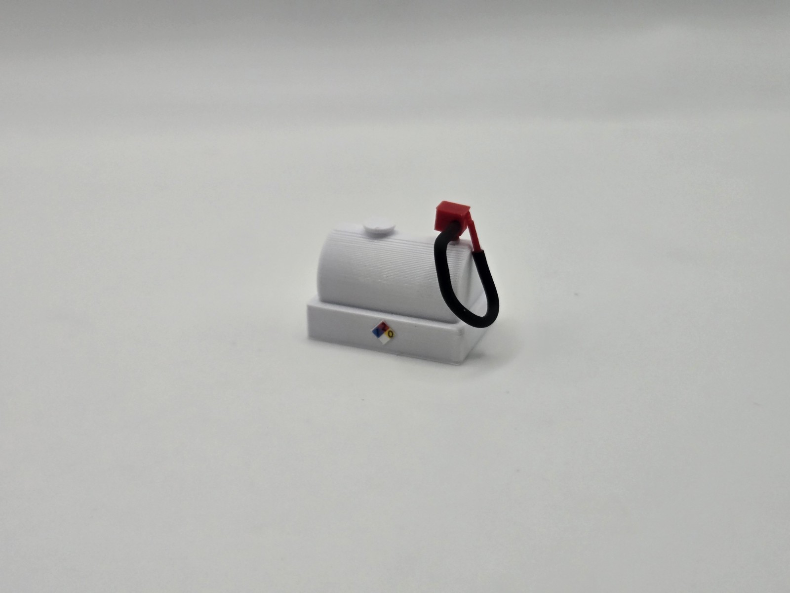 1/87 Scale 800 Gallon Diesel Tank In White