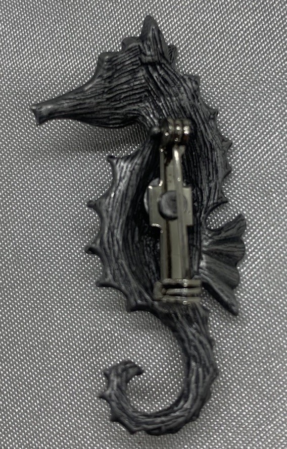 Seahorse Brooch Silver Tone Textured Marine Ocean Boat ship Beach
