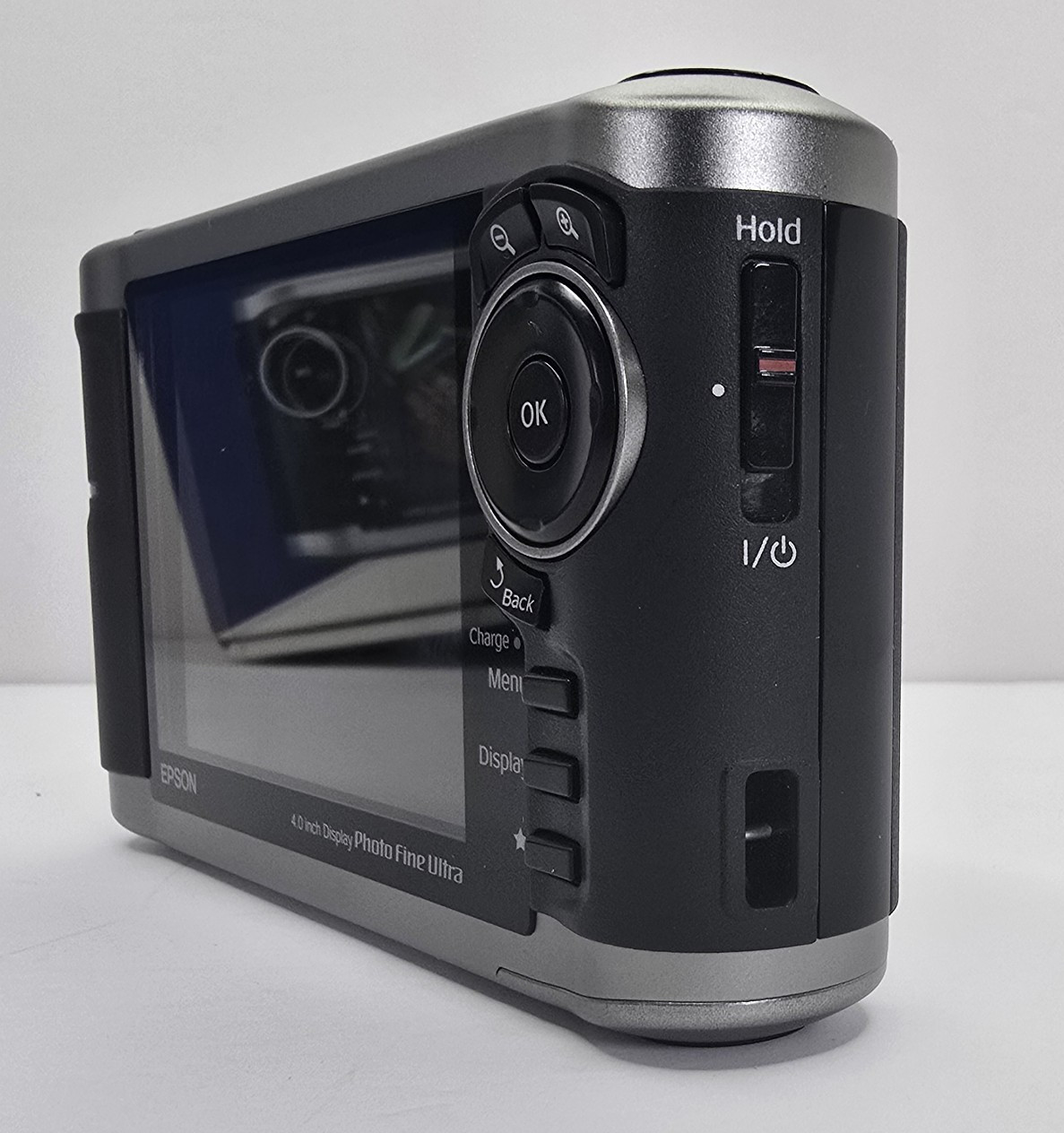 Epson P-3000 Multimedia Storage 4" Display Viewer w/ Charger & Case Tested Works