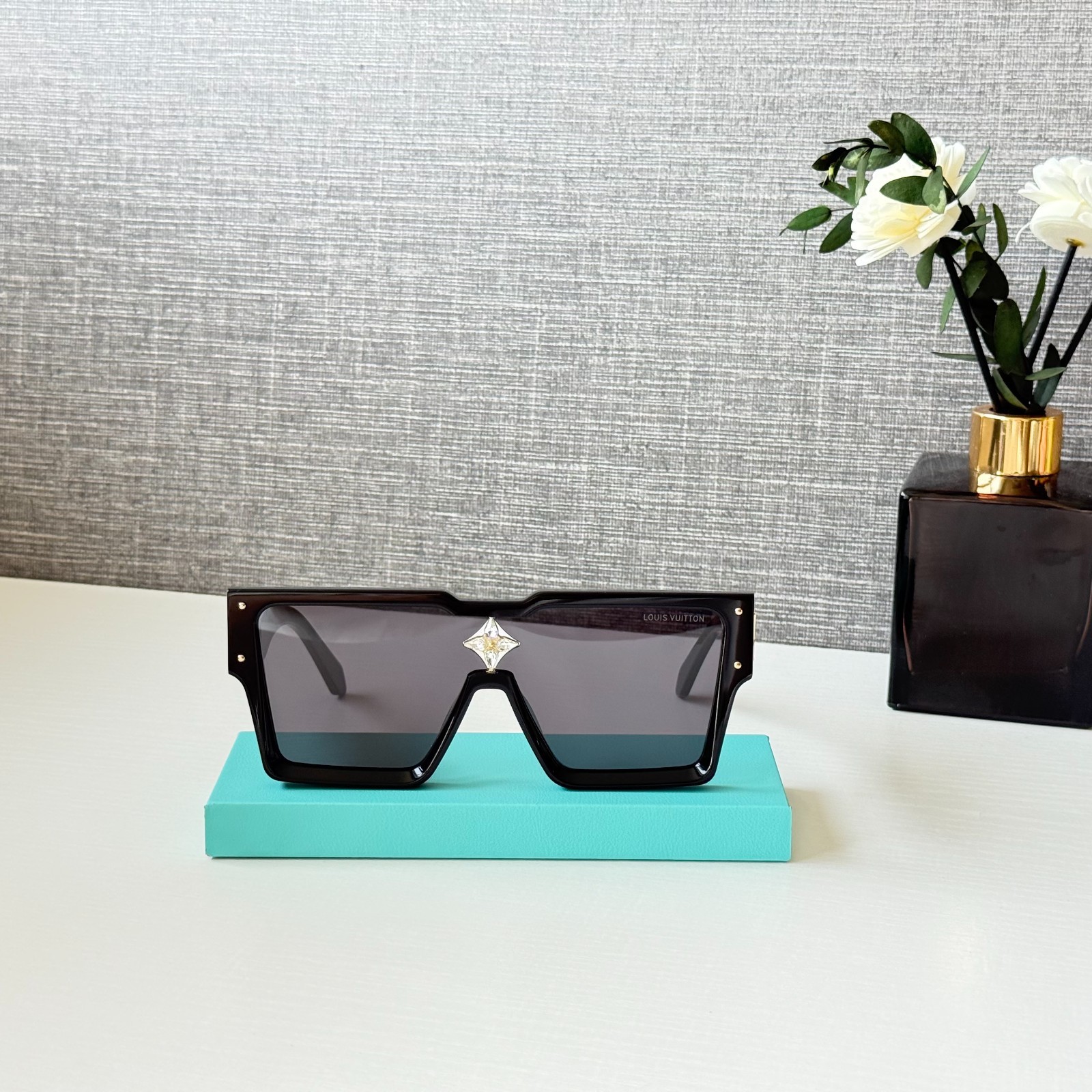 Louis Vuitton Z1578E “Cyclone” Black Sunglasses Adorned with Swarovski Crystals