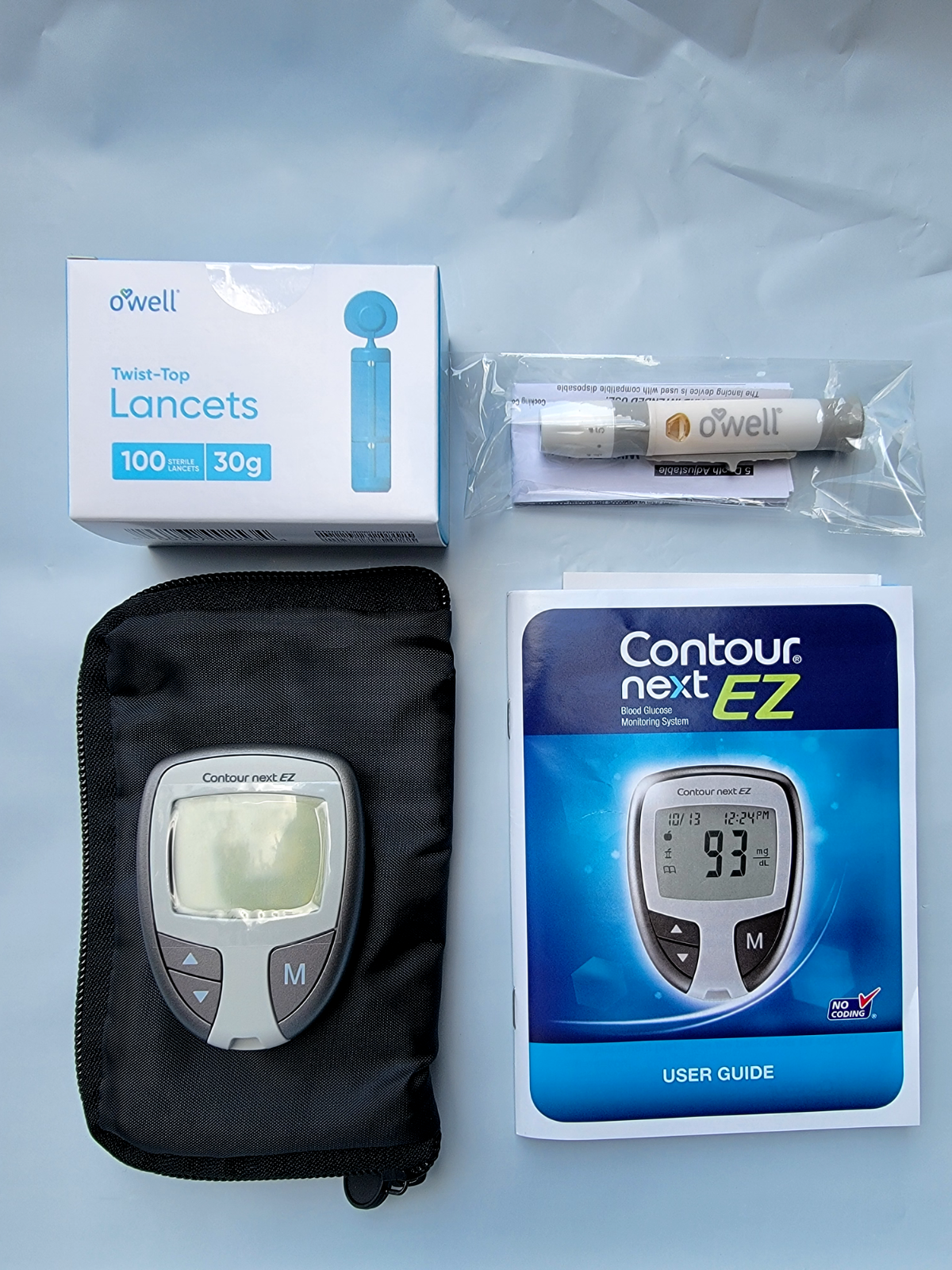Contour Next Ez Meter with 30 Gauge 100 count lancets, lancing device and Case