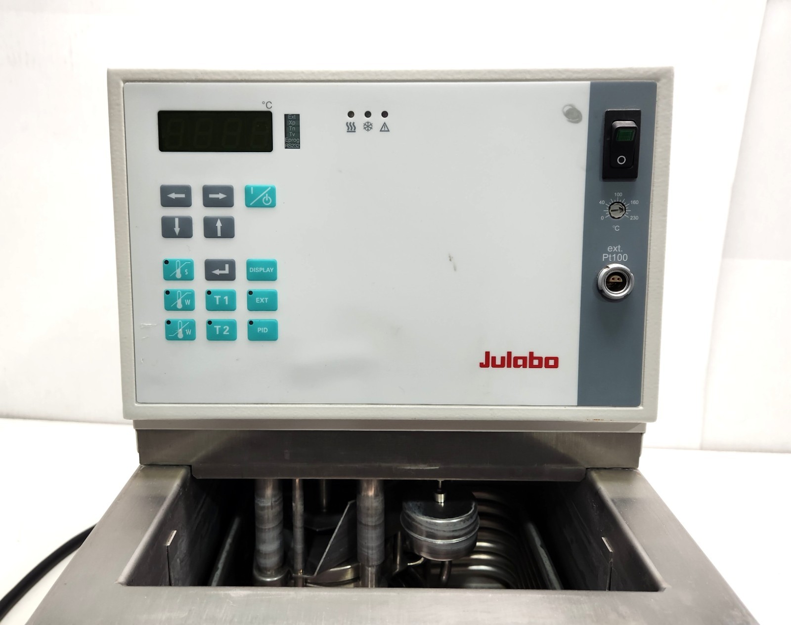 Julabo F30-C Compact Refrigerated /Heated Circulating Bath No Power Read