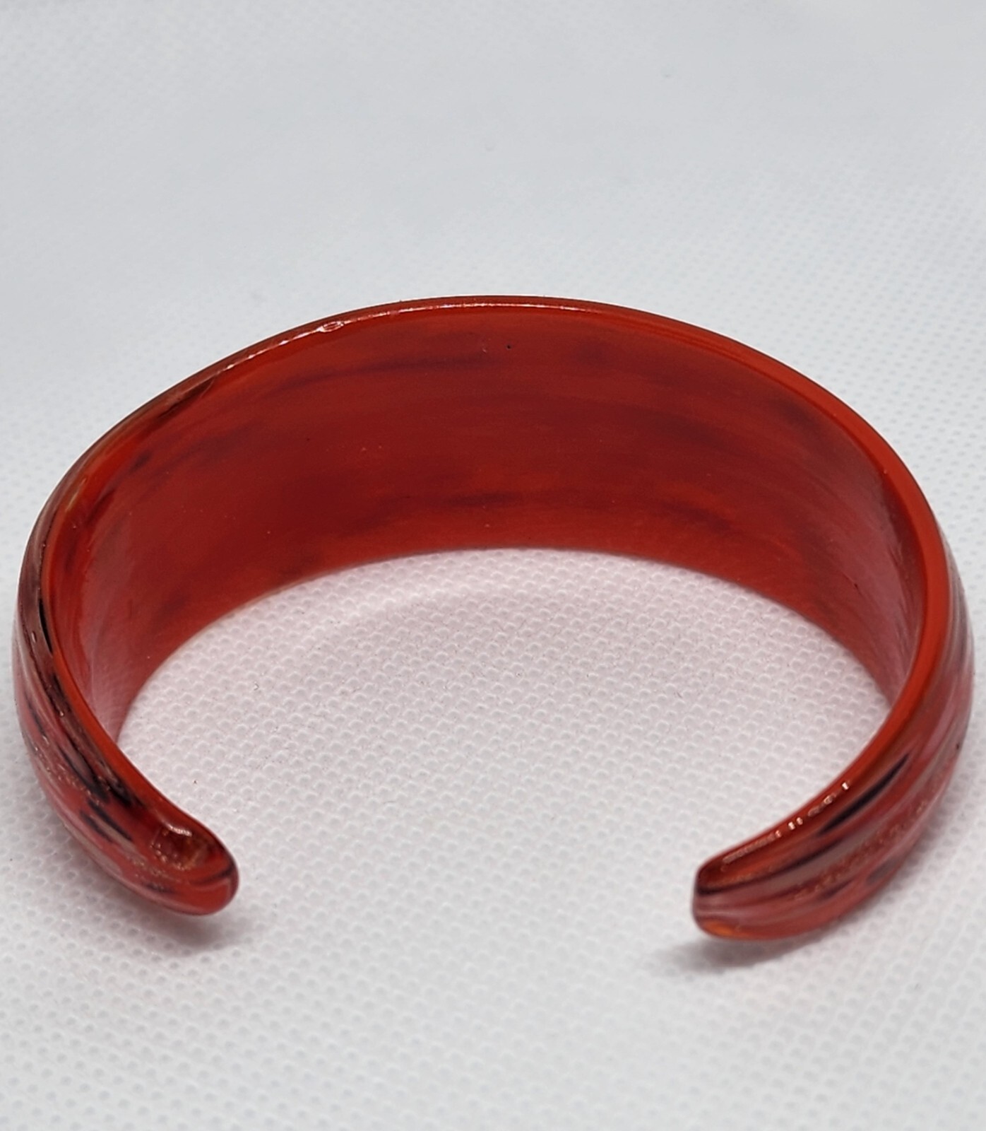 Red Black Beige Glass Cuff Bracelet with Gold Glitter Pre-Owned