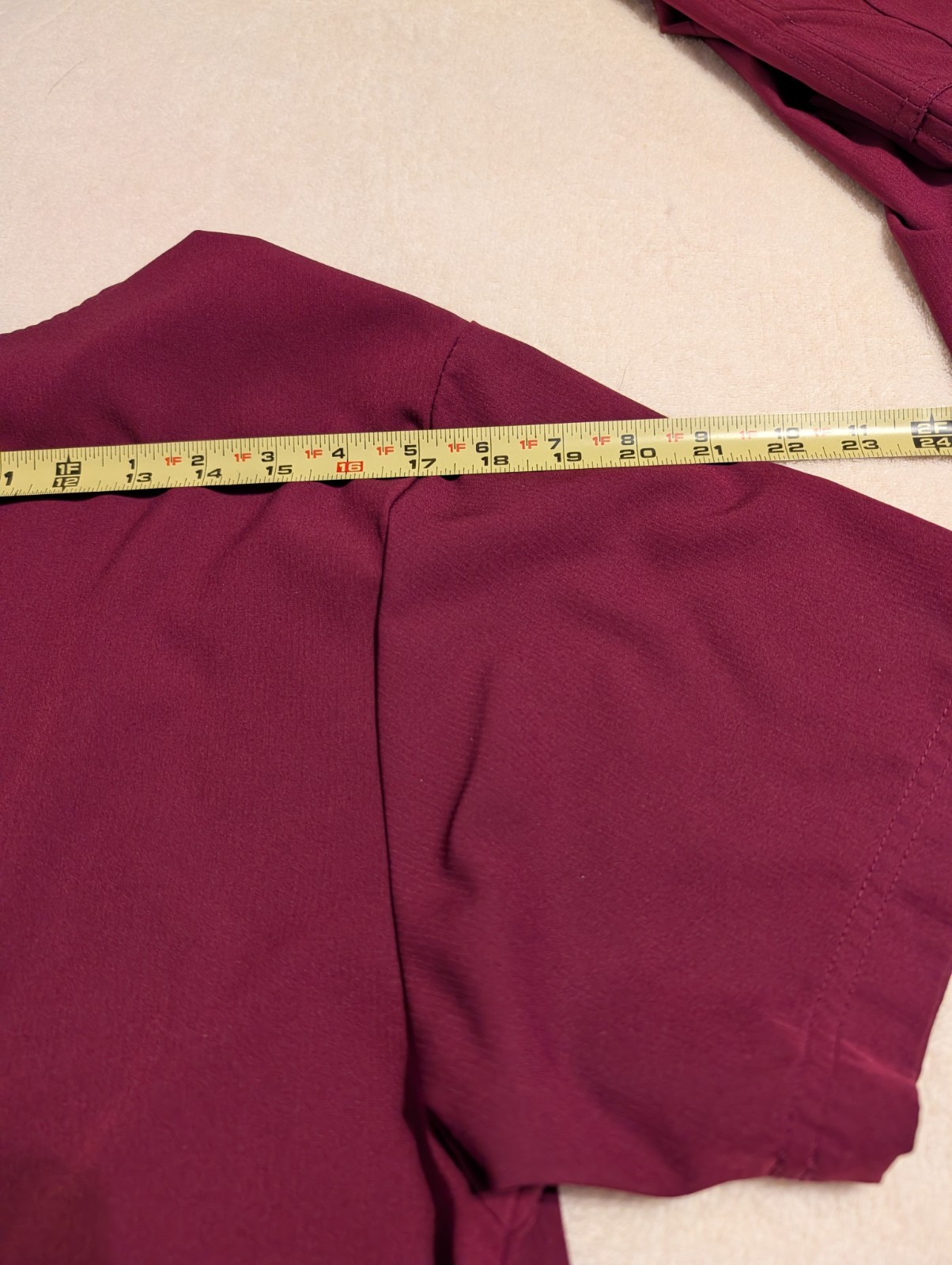 Skechers/Barco Scrubs Burgundy Men’s Set Top & Bottom Solid Pattern Size Small