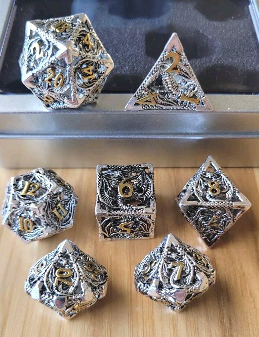 Hollow Metal Dice Set with Box, 7-Piece DND Gaming Dice for RPGs