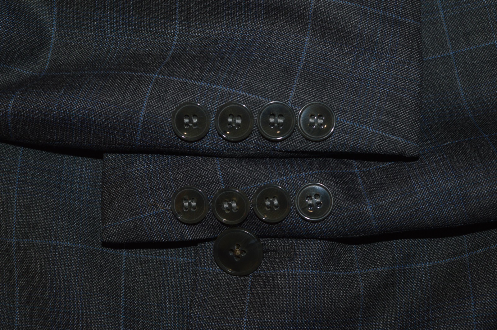 Llike New (2Pc Suit 46R 46 Regular R) CALVIN KLEIN Gray Windowpane Stretch 38x30