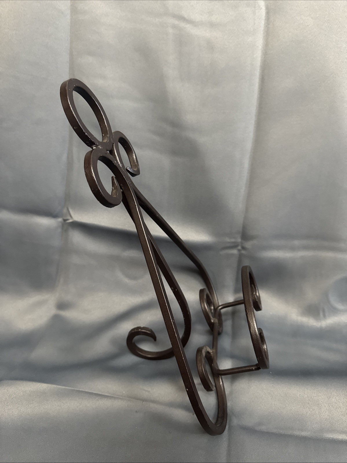 Vintage - Wrought Iron -Ornate Scroll Display Easel - Plate/Picture/Book/Artwrk