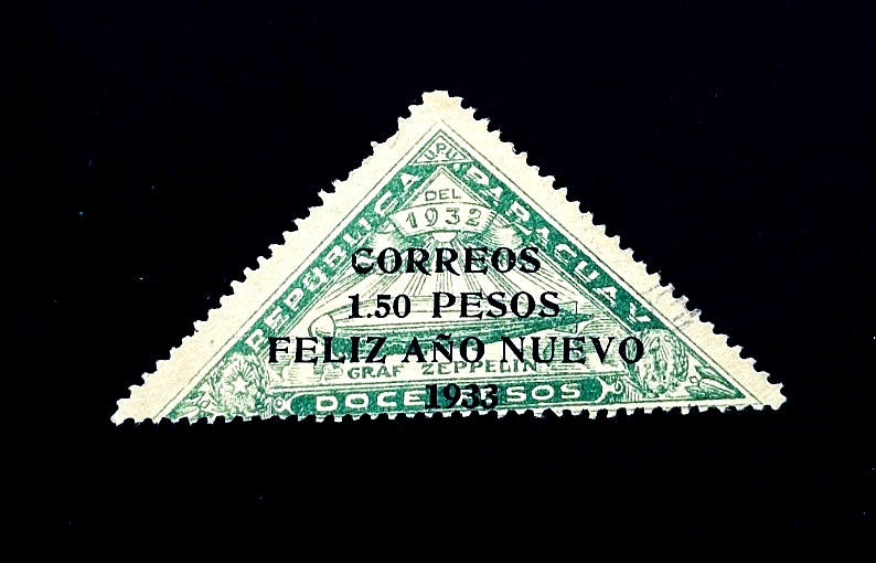 PARAGUAY Stamp - 1932 Graf Zeppelin Airship Overprint New Year Triangle Used r27
