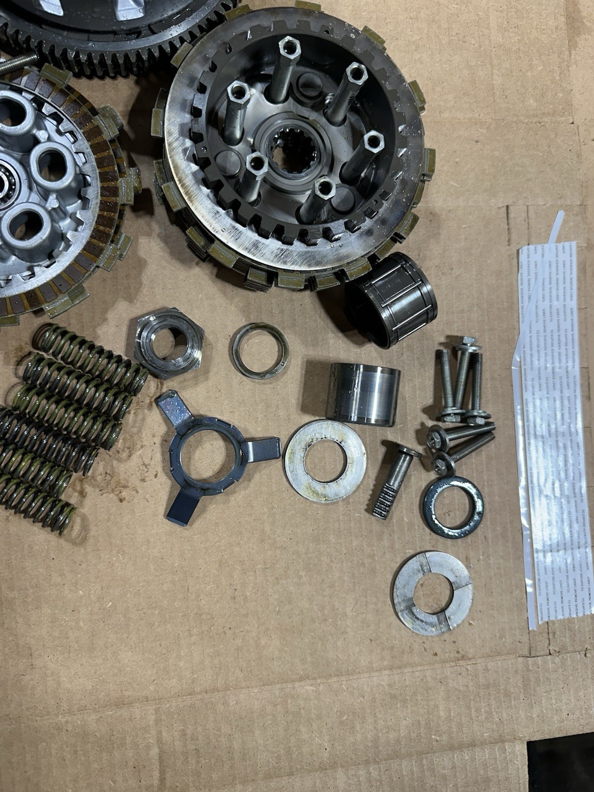 2008-2016 YAMAHA R6 COMPLETE OEM CLUTCH BASKET ASSEMBLY W/PLATES/DISKS