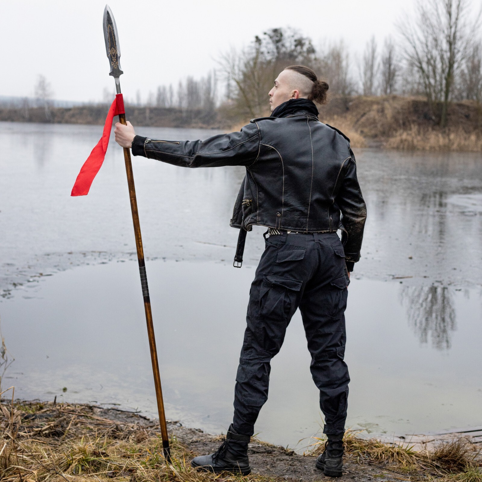 Hand-Forged Draupnir Spear GOW Kratos spear with Etched Blade Wooden Shaft 87.4"