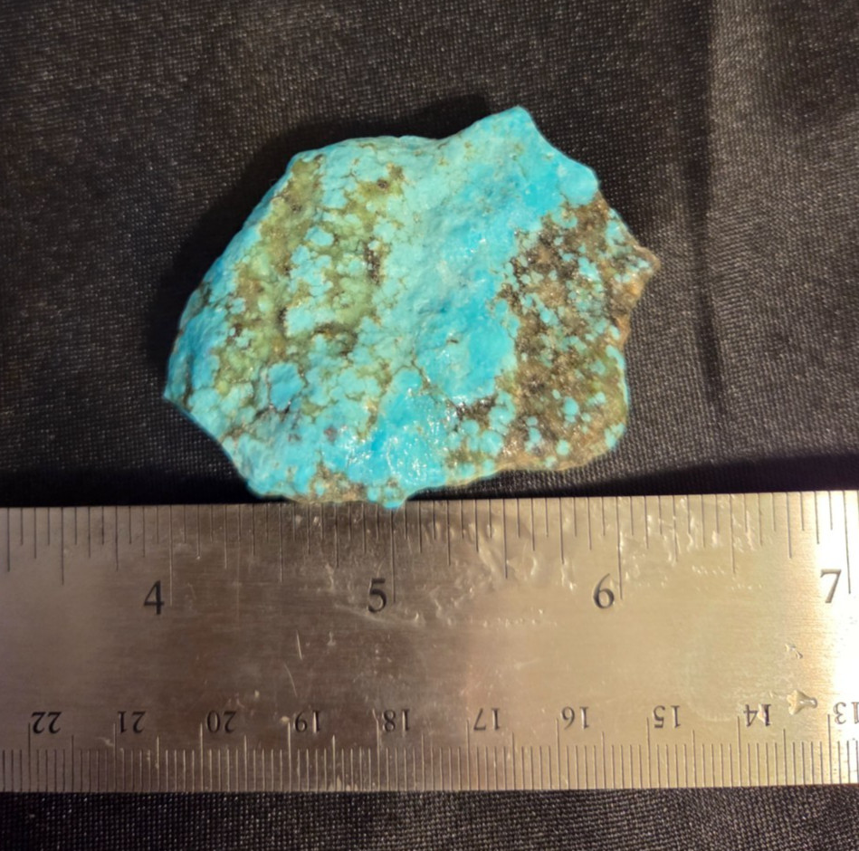 HIGH QUALITY TURQUOISE KINGMAN ROUGH 44 GMS
