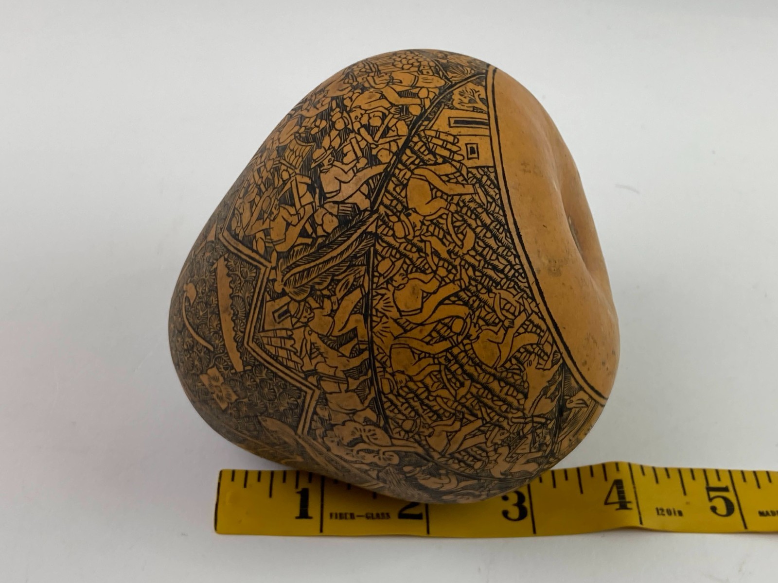 Peruvian Storyteller Folk Art Intricate Hand Carved Gourd Farming Gardening Peru