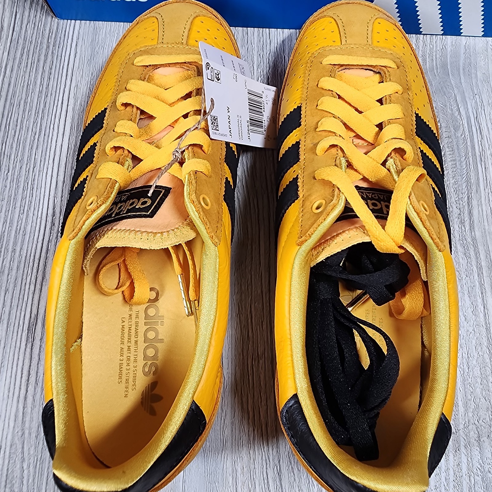 Adidas Originals Japan Sneaker Yellow/Black Womens Sizes 7-10 New JI2665