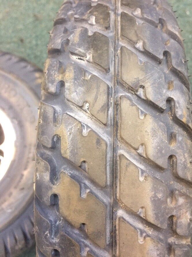 3.00-4 (10"x3", 260x85) Drive Wheel Assembly for Jazzy and Jet Power Chairs