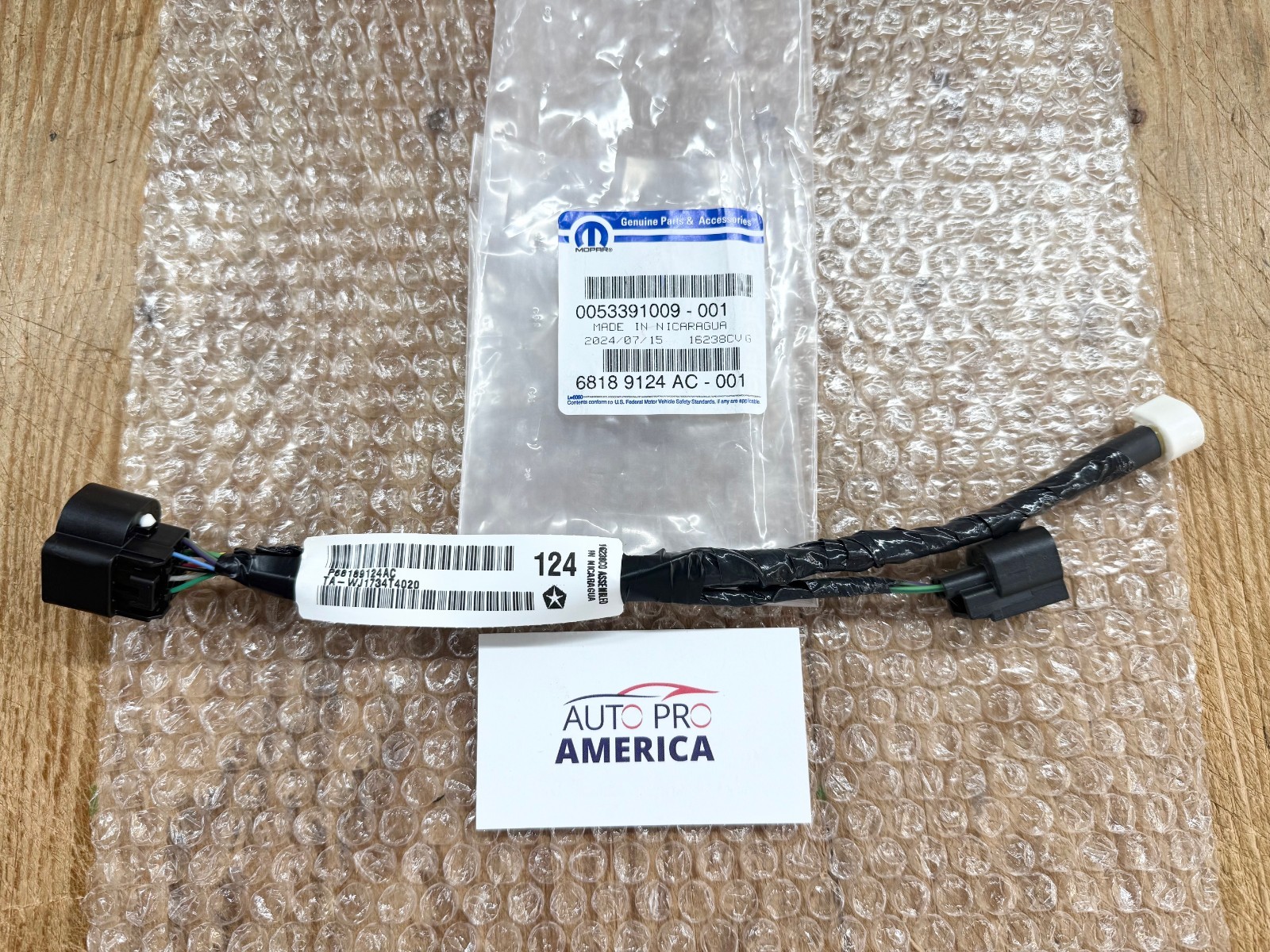 REAR BACK UP CAMERA + HARNESS for 2013-2024 DODGE RAM 1500 2500 3500 OEM MOPAR