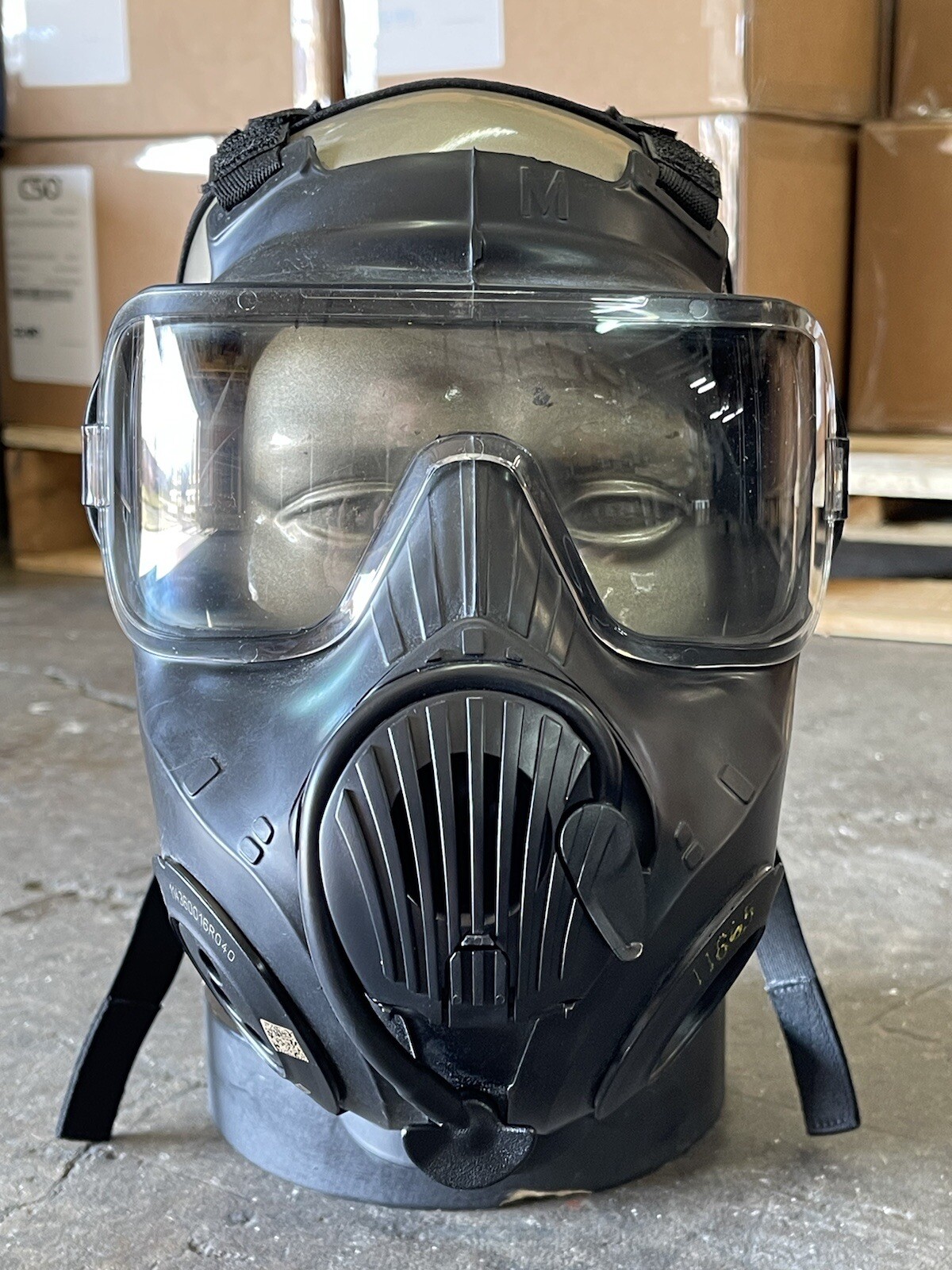 Gas Mask, C50 WITH CLEAR OUTSERT, Medium, Avon Protection, Used