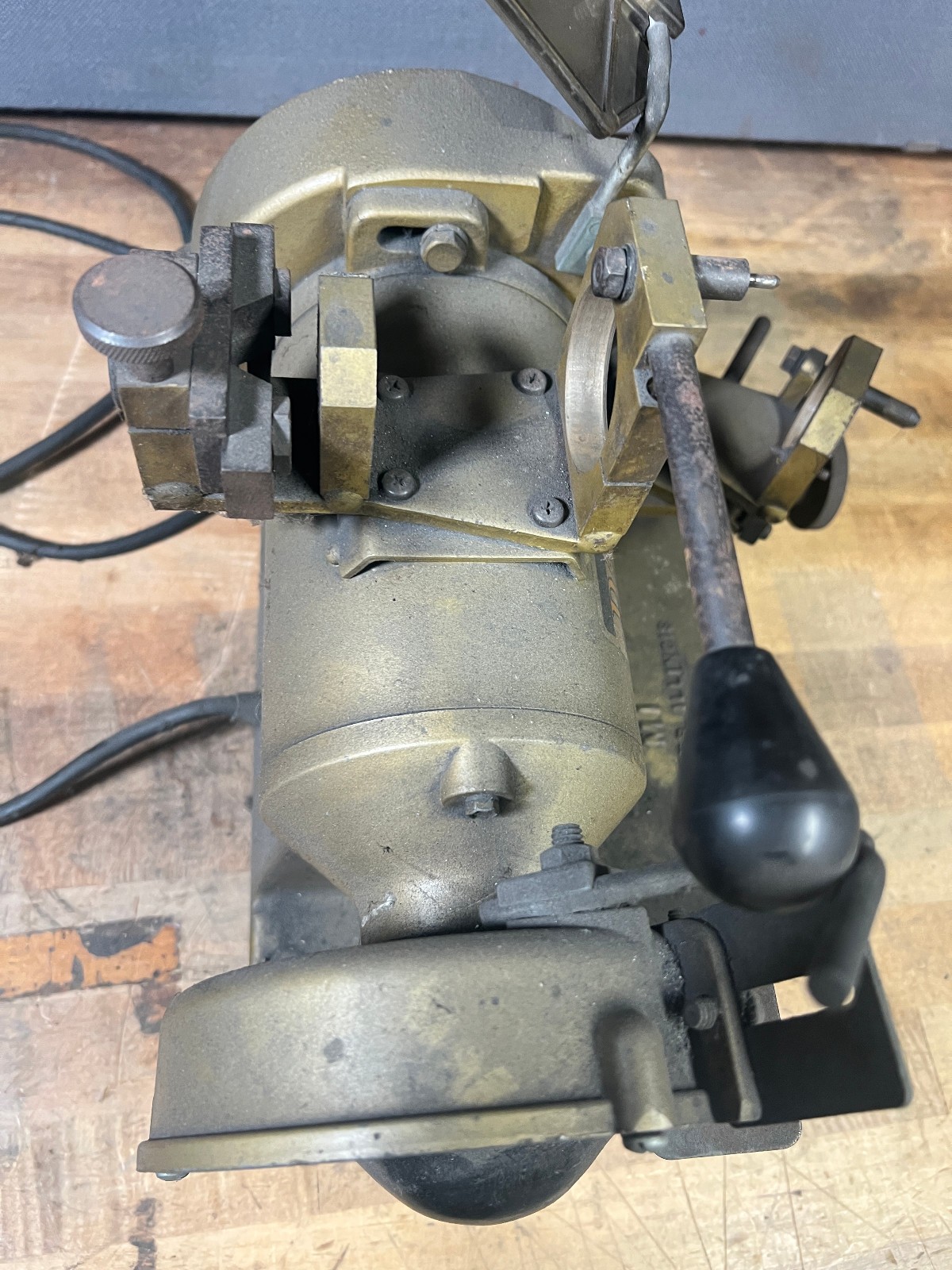 Darex M1 Drill bit sharpener , grinder 2 chucks , works great industrial