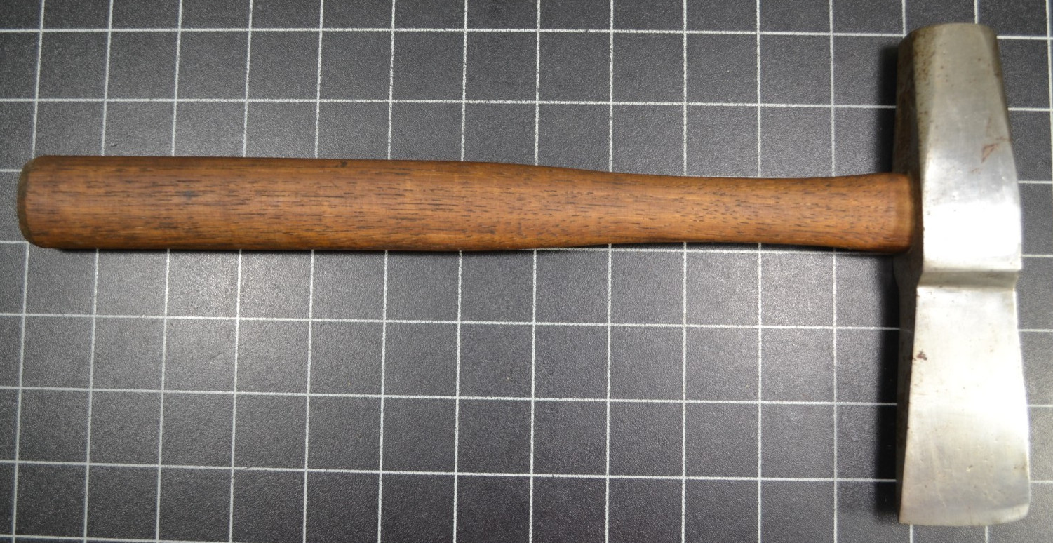 PLUMB U.S.A. - 2" - BLACKSMITH HOT CHISEL - POLISHED HEAD