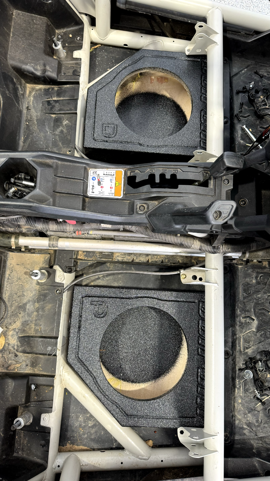 Can Am X3 Sub Box - Sub Woofer Enclosure Maverick X3 2X10" Shallow Front Seats