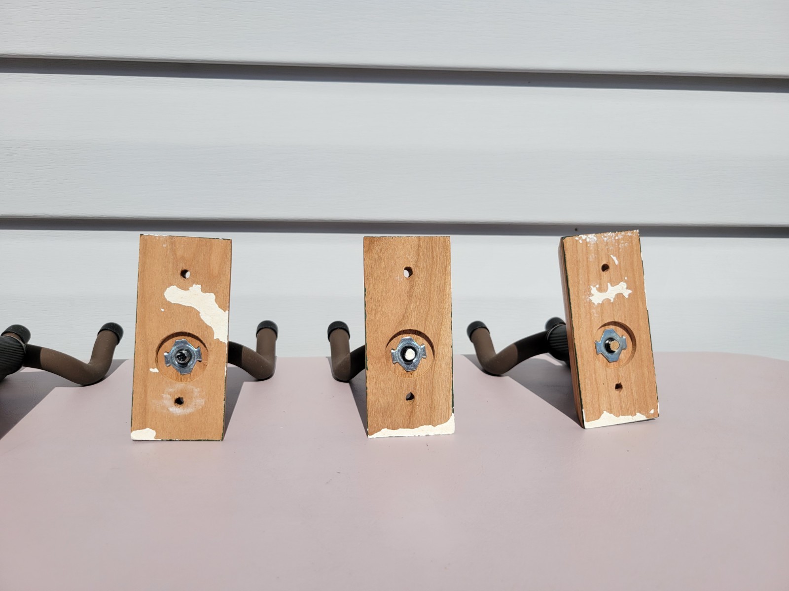 Lot of 10 String Swing CC01 Guitar Hanger Wall Mount Holder with Screws