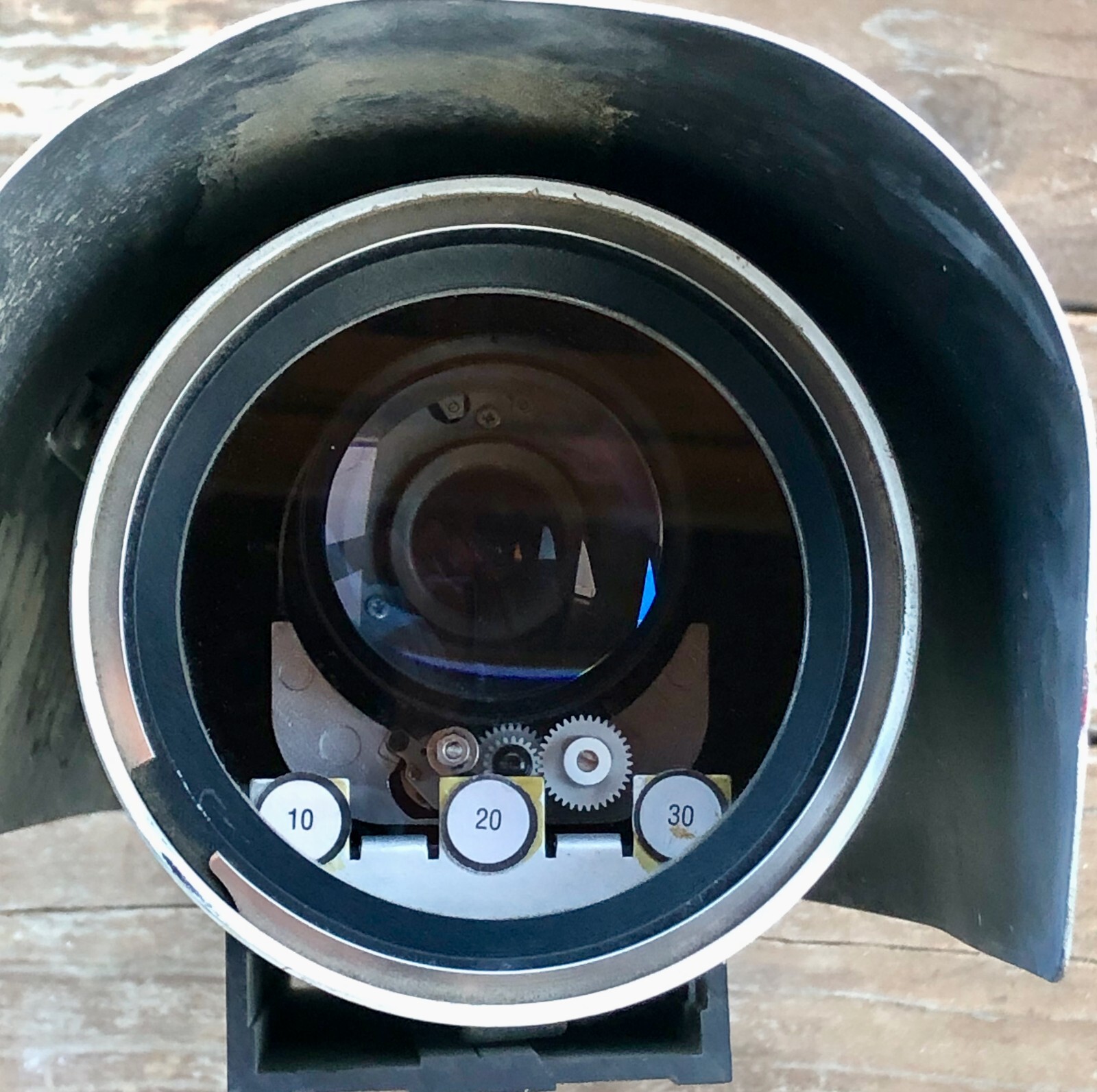 Cohu Surveillance Camera 8242-1052/P10SL Environmental Housing