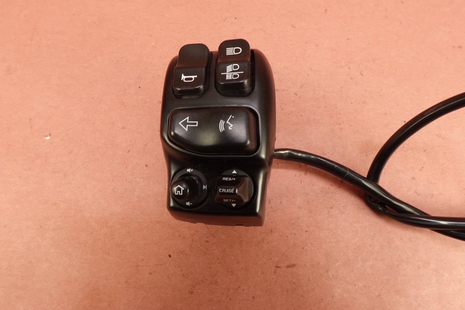 14-23 Harley Road Glide Special FLTRXS Left Hand Control Switch Pack Assembly