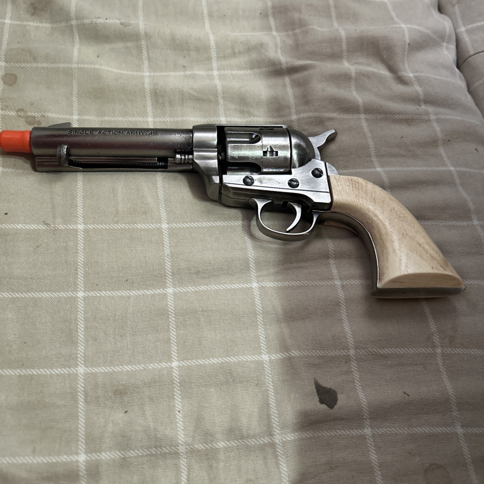 vintage COLT SINGLE ACTION ARMY .45 REVOLVER REALISTIC MOVIE PROP gun replica