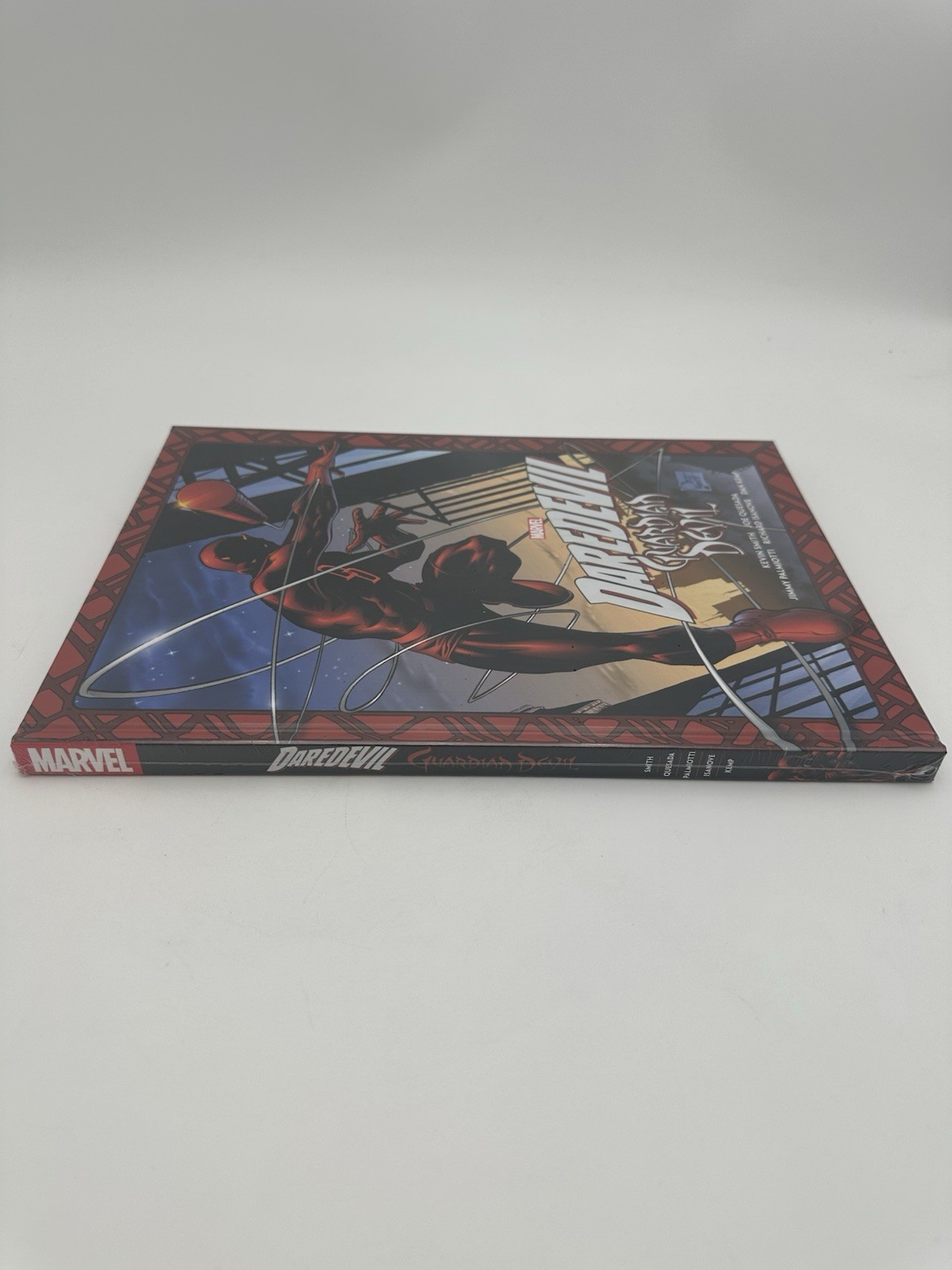 MARVEL COMICS DAREDEVIL: GUARDIAN DEVIL GALLERY EDITION HC