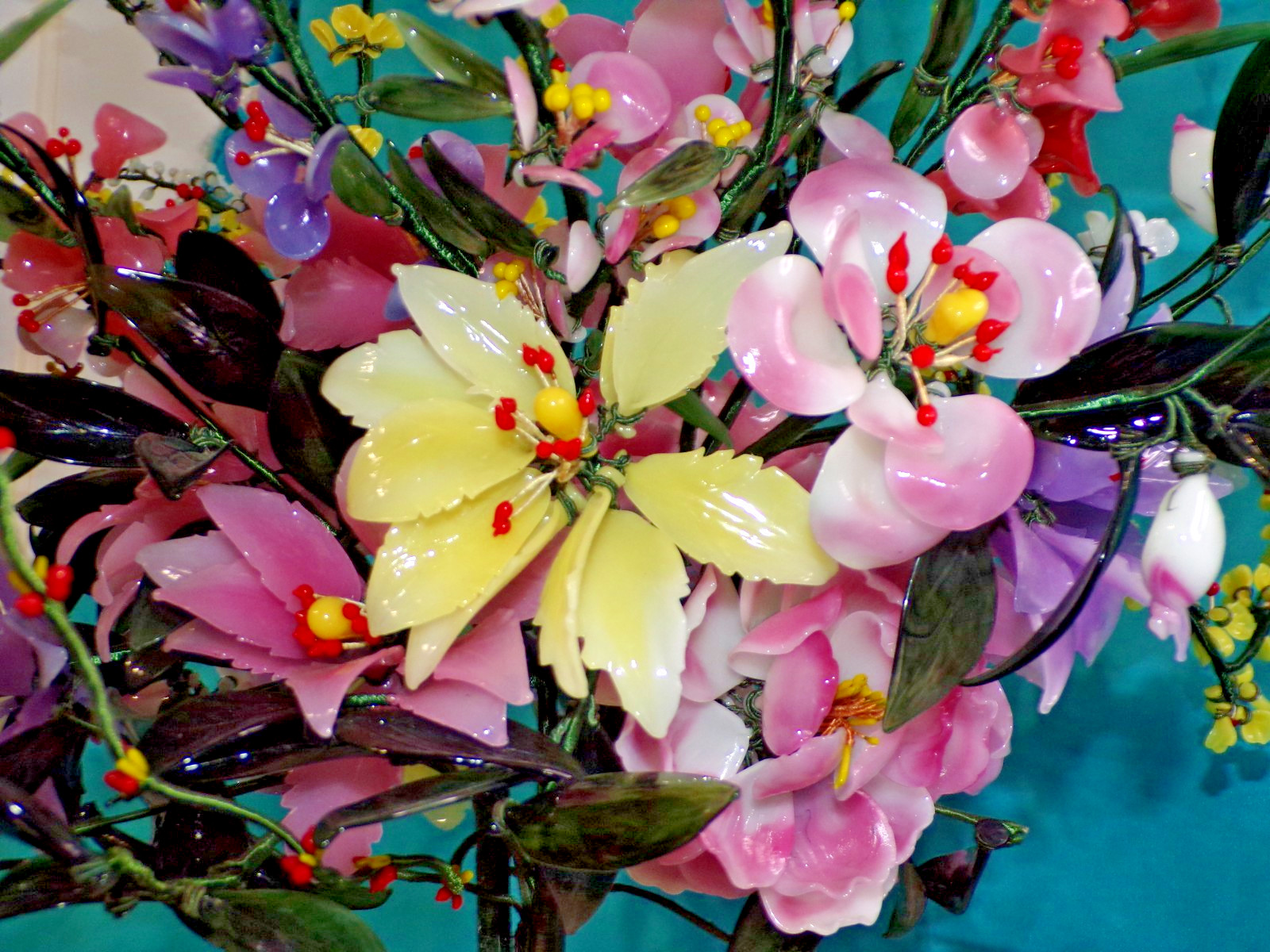 Large Jade Quartz Stone Glass Flower Bonsai Tree Vintage 20H x 30W Centerpiece