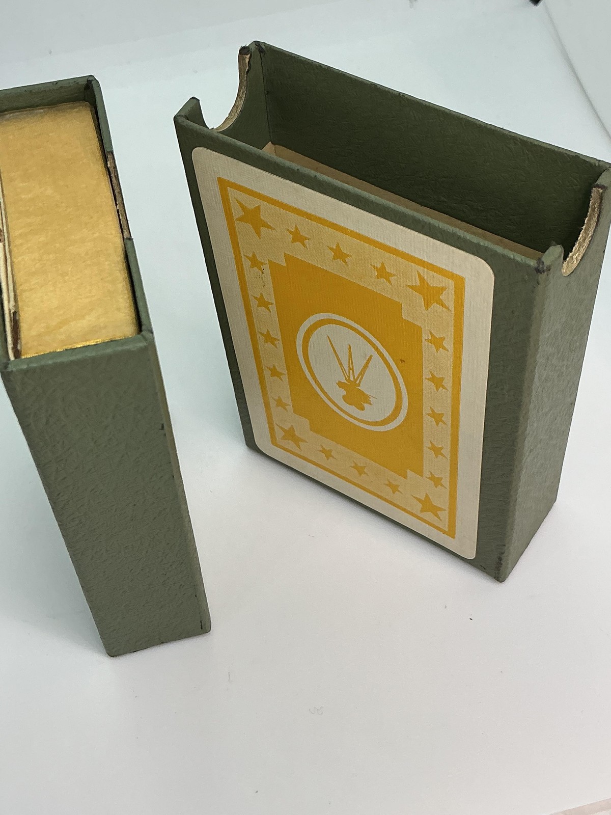 Vintage Kam-Ra Card Company Hollywood Producer Playing Cards Deck Green Box