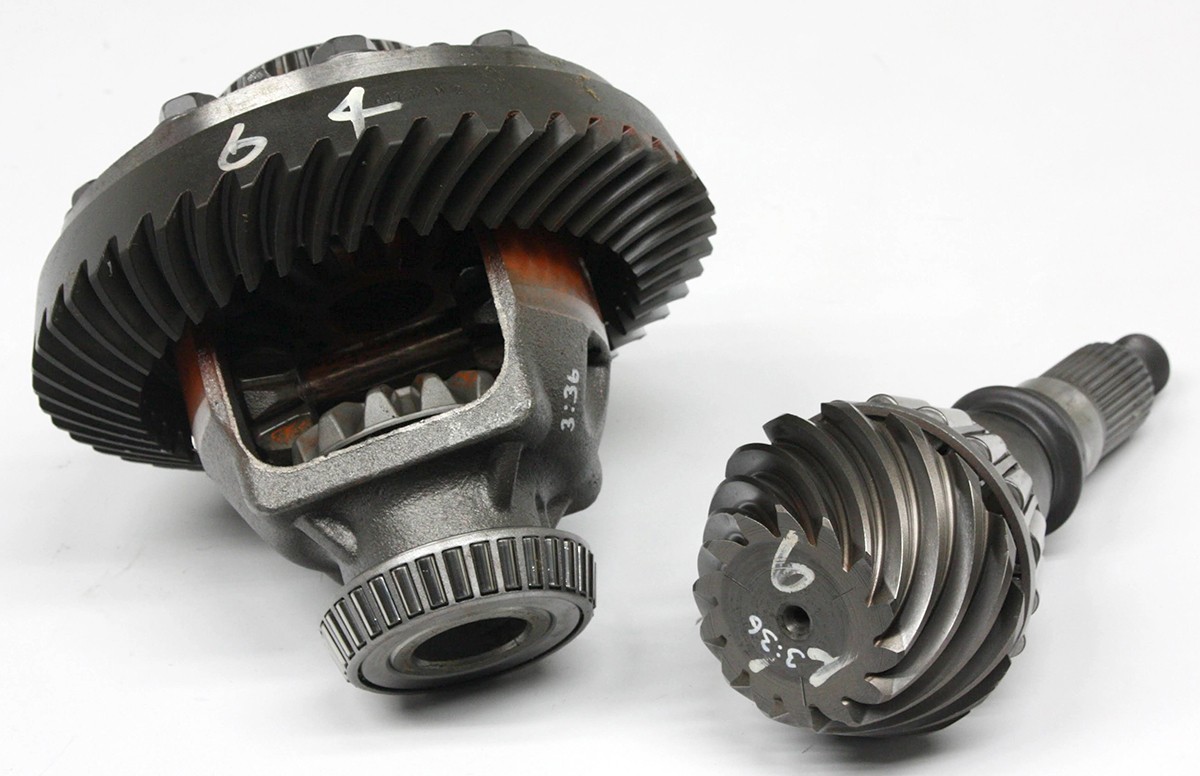 OEM Rear Ring and Pinion Gear for Dana 44 with 3:36 Gear Ratio