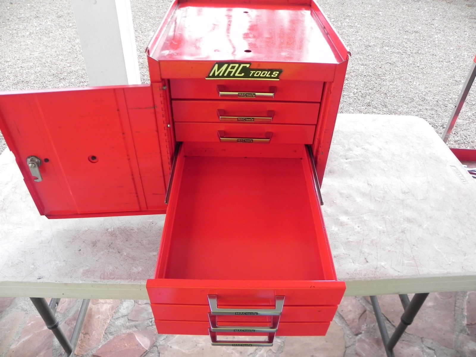 Vintage Mac Tools MB302 H3 6 Drawer Mini Side Cabinet Red USA 2 Keys (NICE)