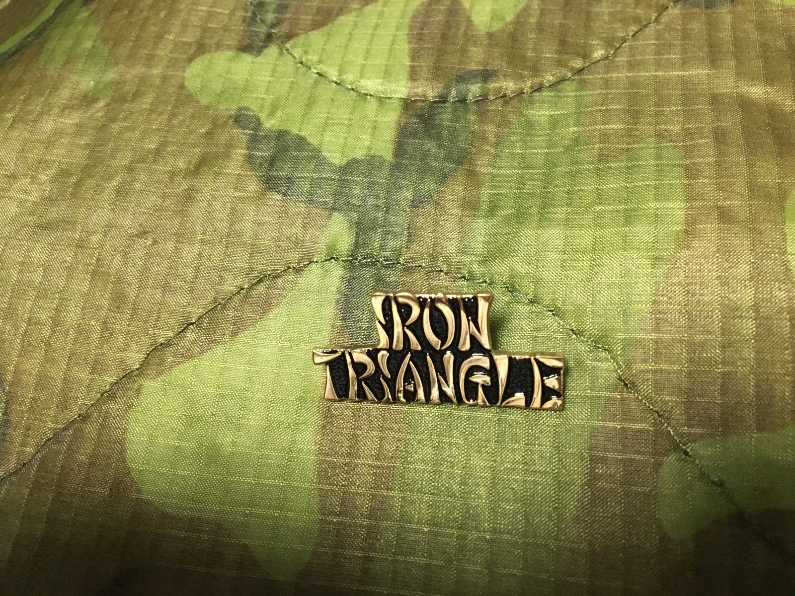 IRON TRIANGLE VIETNAM TEXT HAT PIN