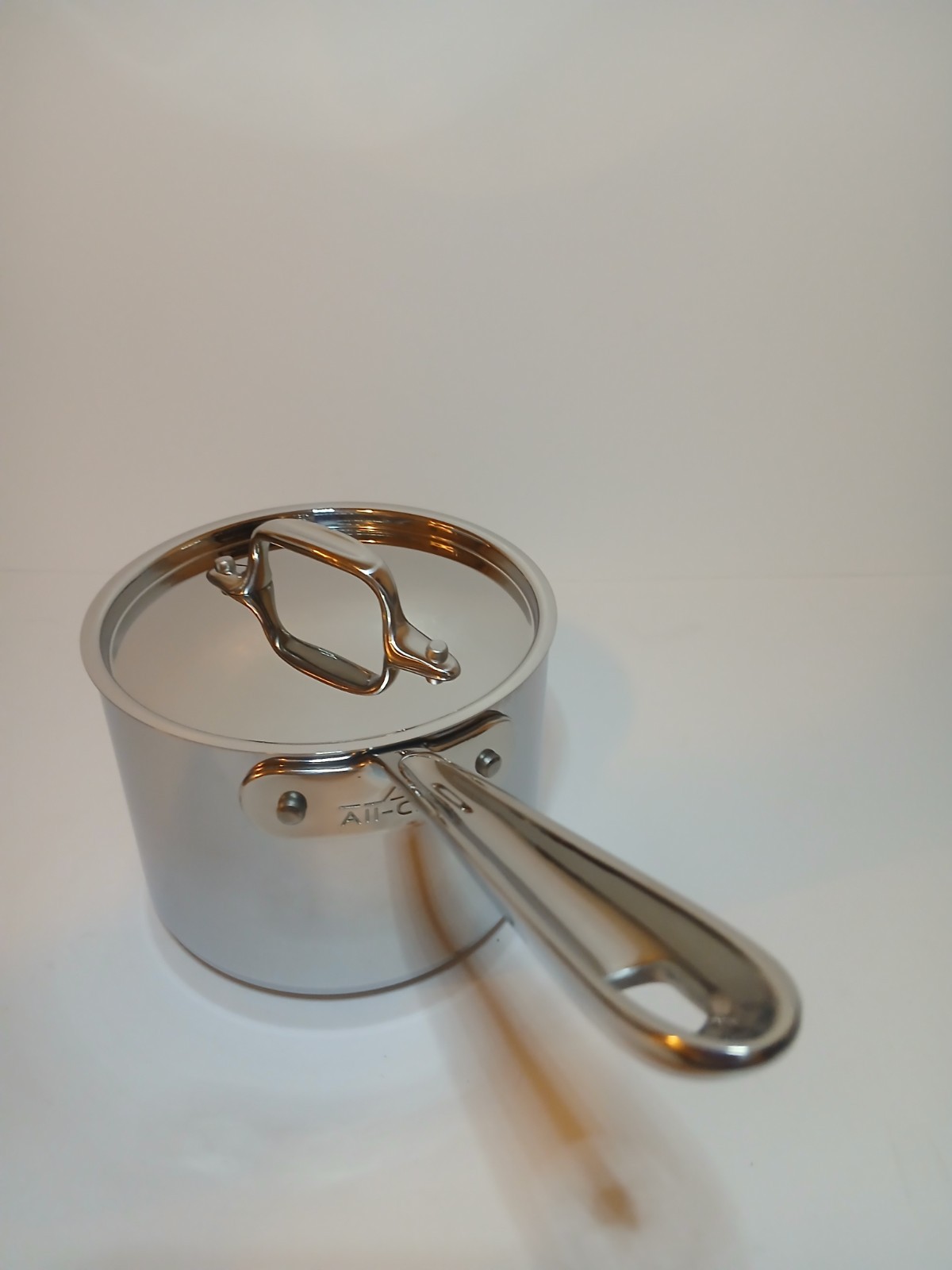 All-Clad MetalCrafters Stainless 2-qt Sauce Pan with Lid Open Box