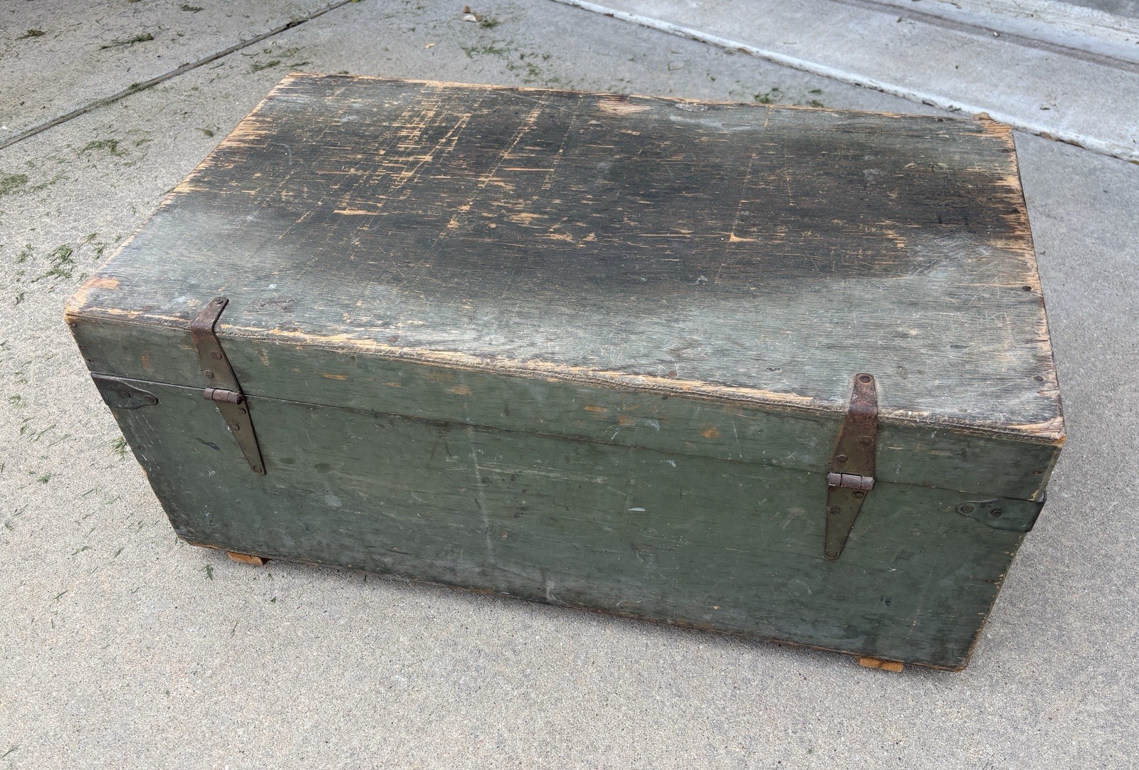WWII USMC Military Transit Chest - MCAS Mojave California Markings - Rare 1940s