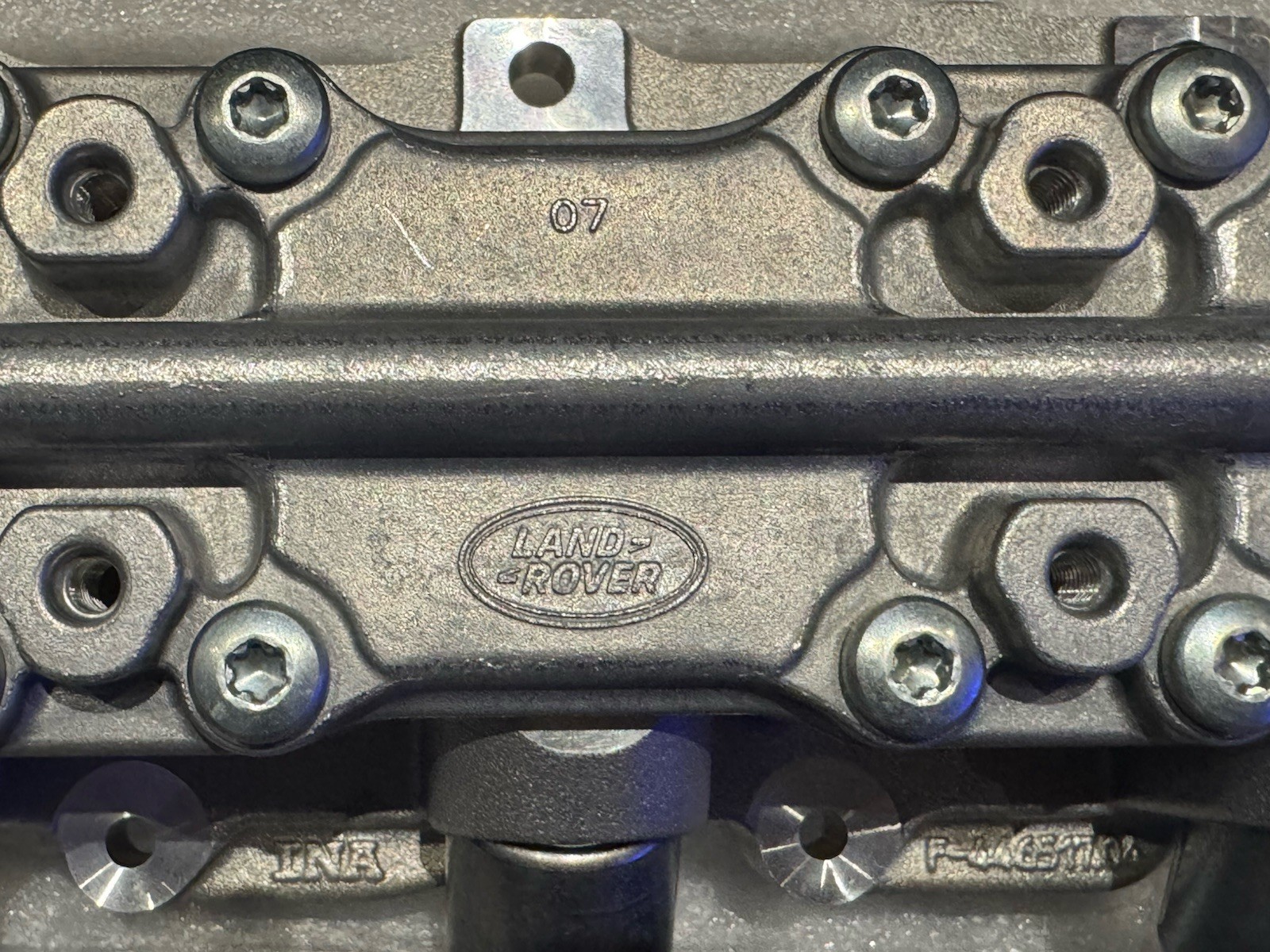 Land Rover 2.0 AJ200 Hydraulic Valve Block RR DISCOVERY SPORT EVOQUE-LR092033