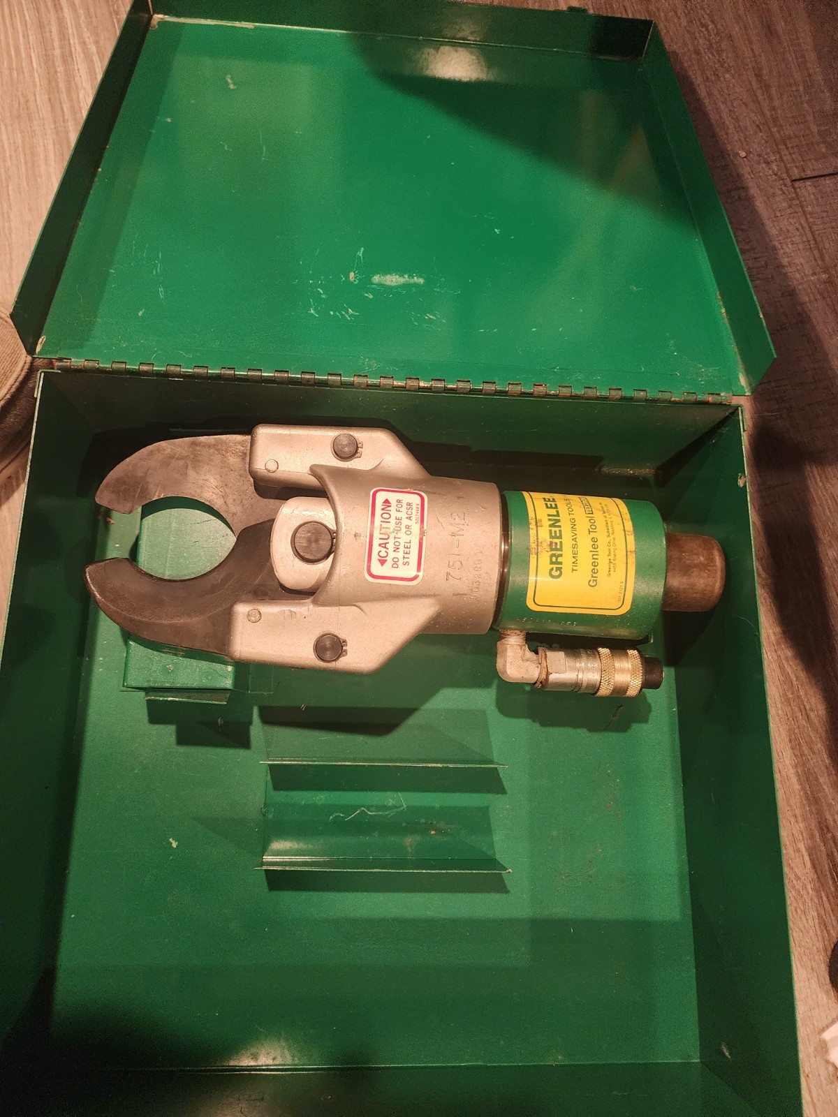 Greenlee 750 Hydraulic Cable Cutter 751-M2 Made In USA Great Condition with Case