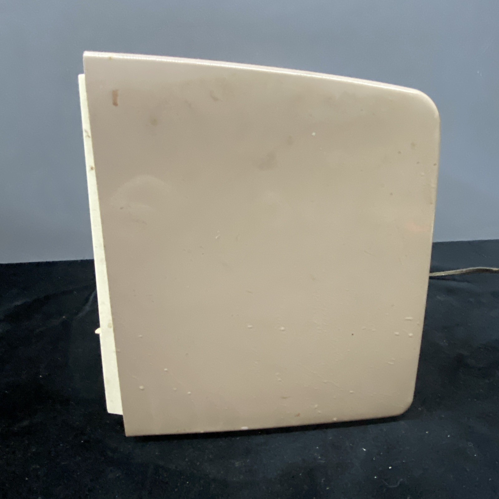 ZENITH AUTOMATIC FREQUENCY CONTROL GREEN TUBE RADIO (TESTED) Works VINTAGE 1950s