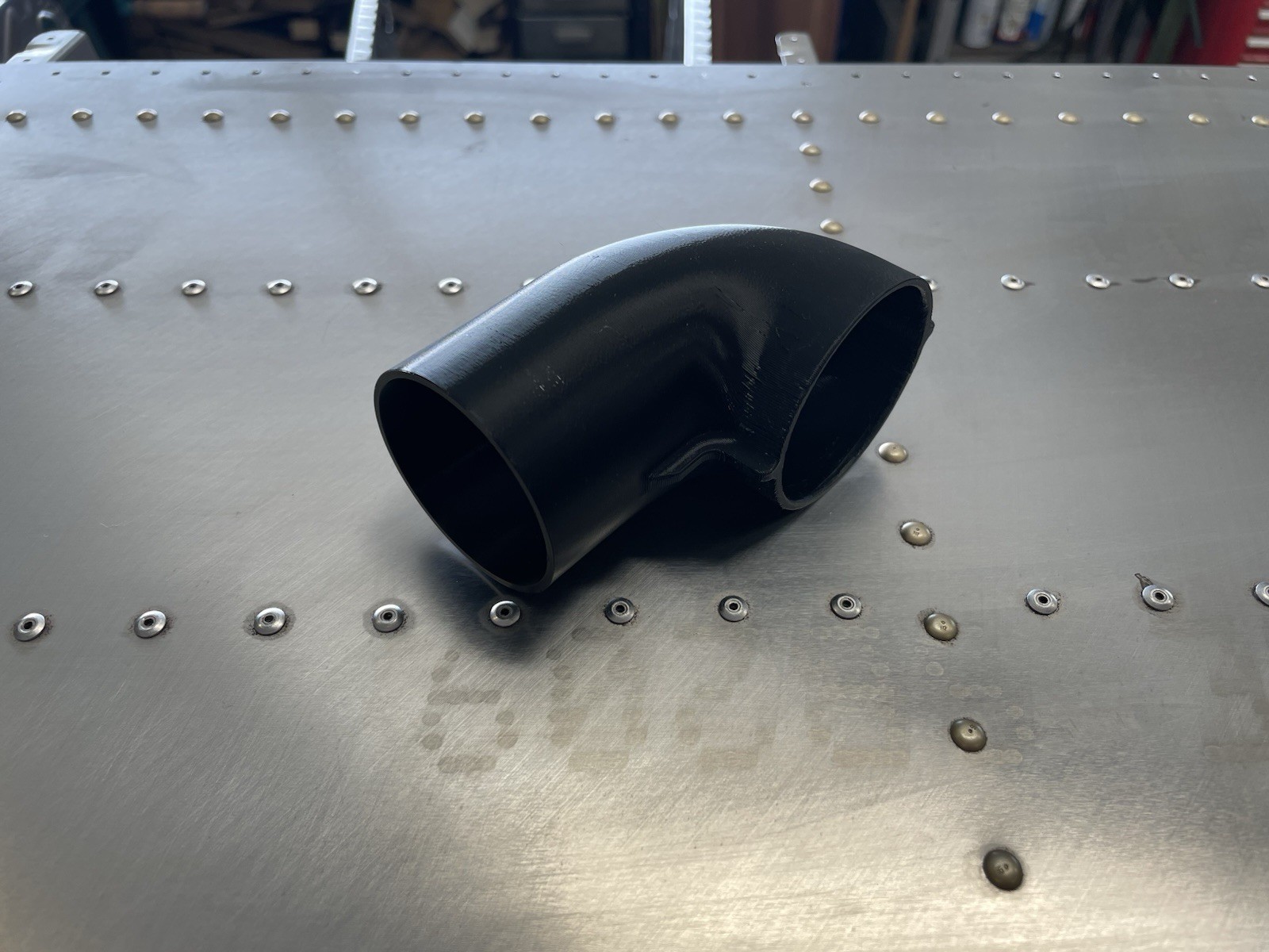 ✈️ CESSNA PN: 0522200-1 ; 150 , 152 , 172 , 182 , 210 CABIN AIR ELBOW FITTING