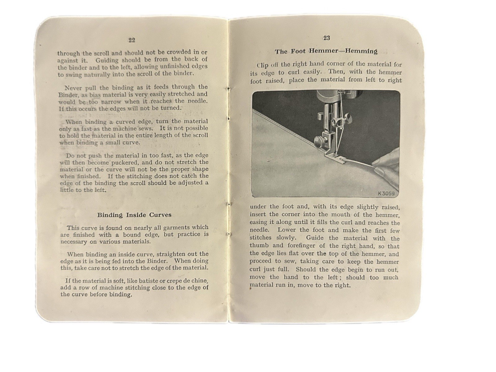 Vintage Singer Sewing Machine No. 15K88 Central Bobbin Reverse Feed Owners