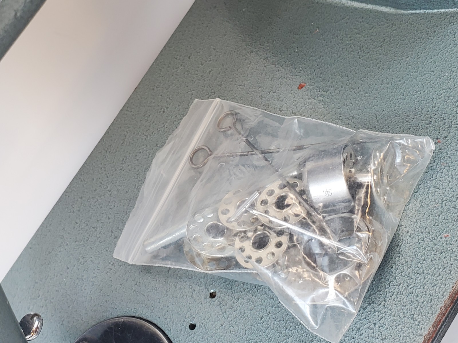 Vintage THOMPSON PW-200 Mini Walking Foot Sewing Machine (Please Read)