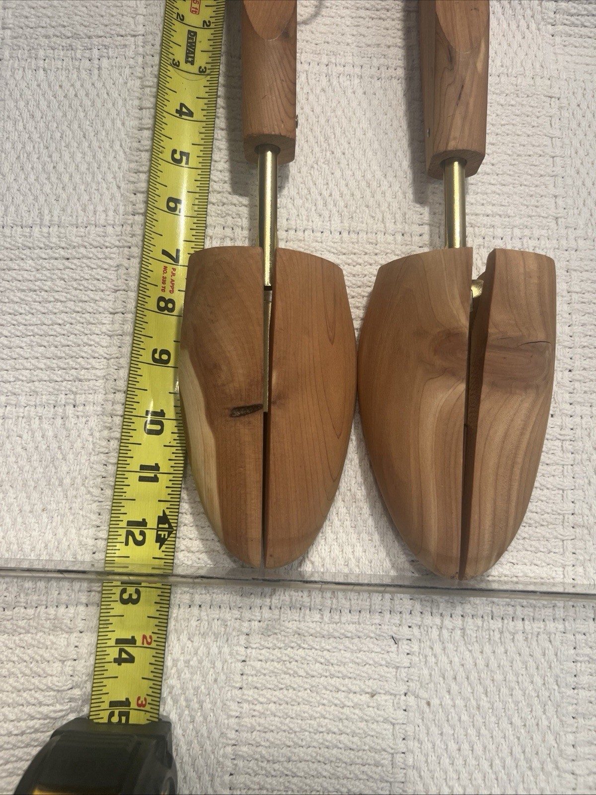 Adjustable Cedar Wood Shoe Stretchers - 12.5" Length x 3" Wide - Fits Men's 9-11